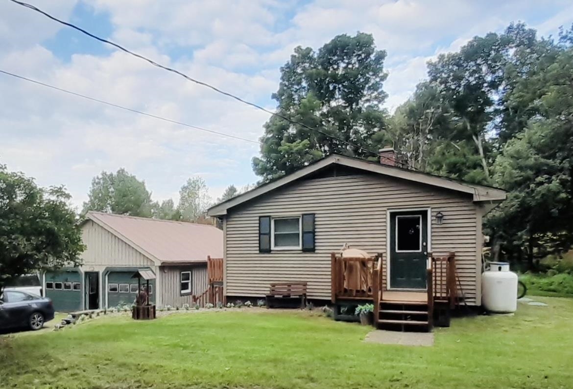 Homes for sale in Barton, VT | 624 Breezy Hill Rd, Barton, VT 05822 | MLS# 5055297