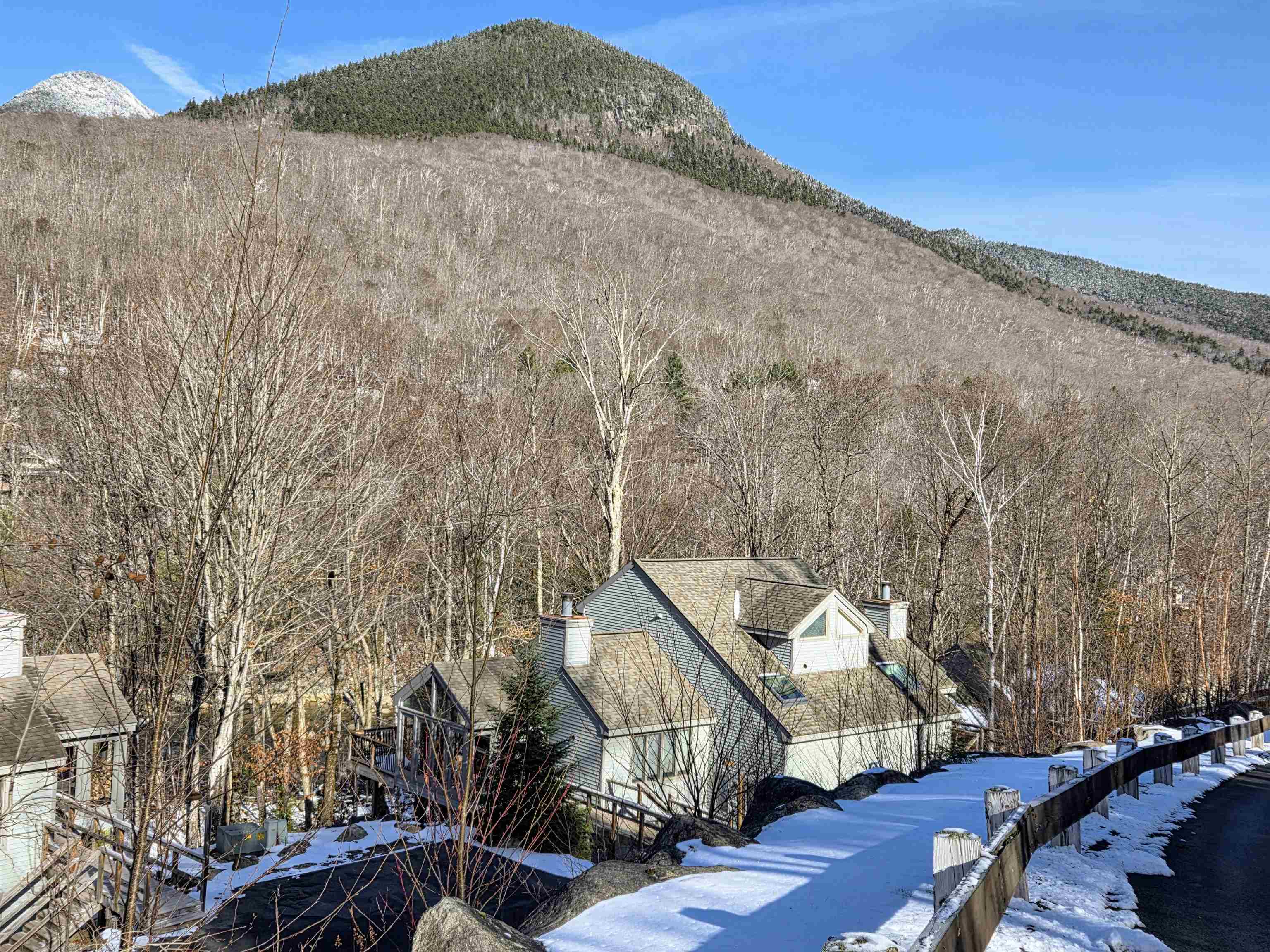 6 Cliff Rd, Lincoln, NH 03251