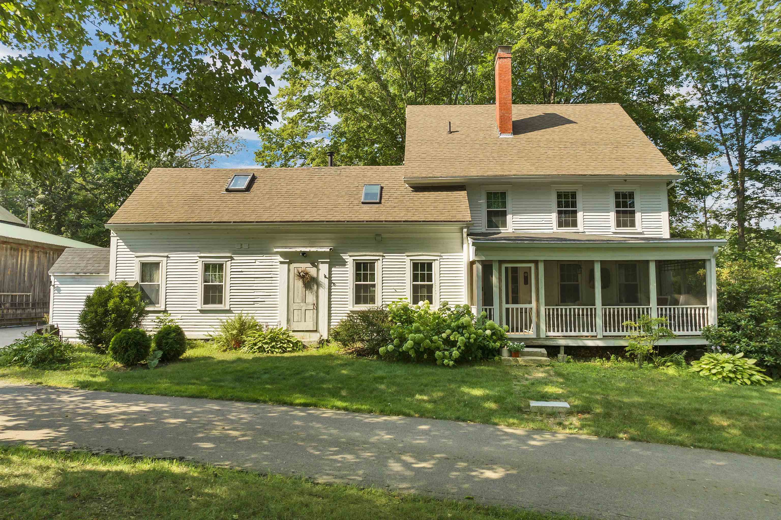 288 N River Rd, Epping, NH 03042