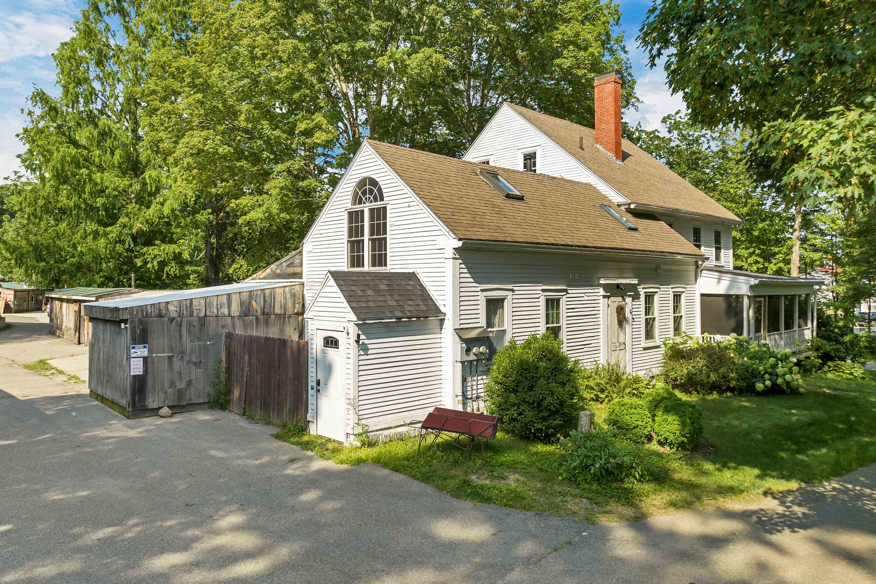 288 N River Rd, Epping, NH 03042