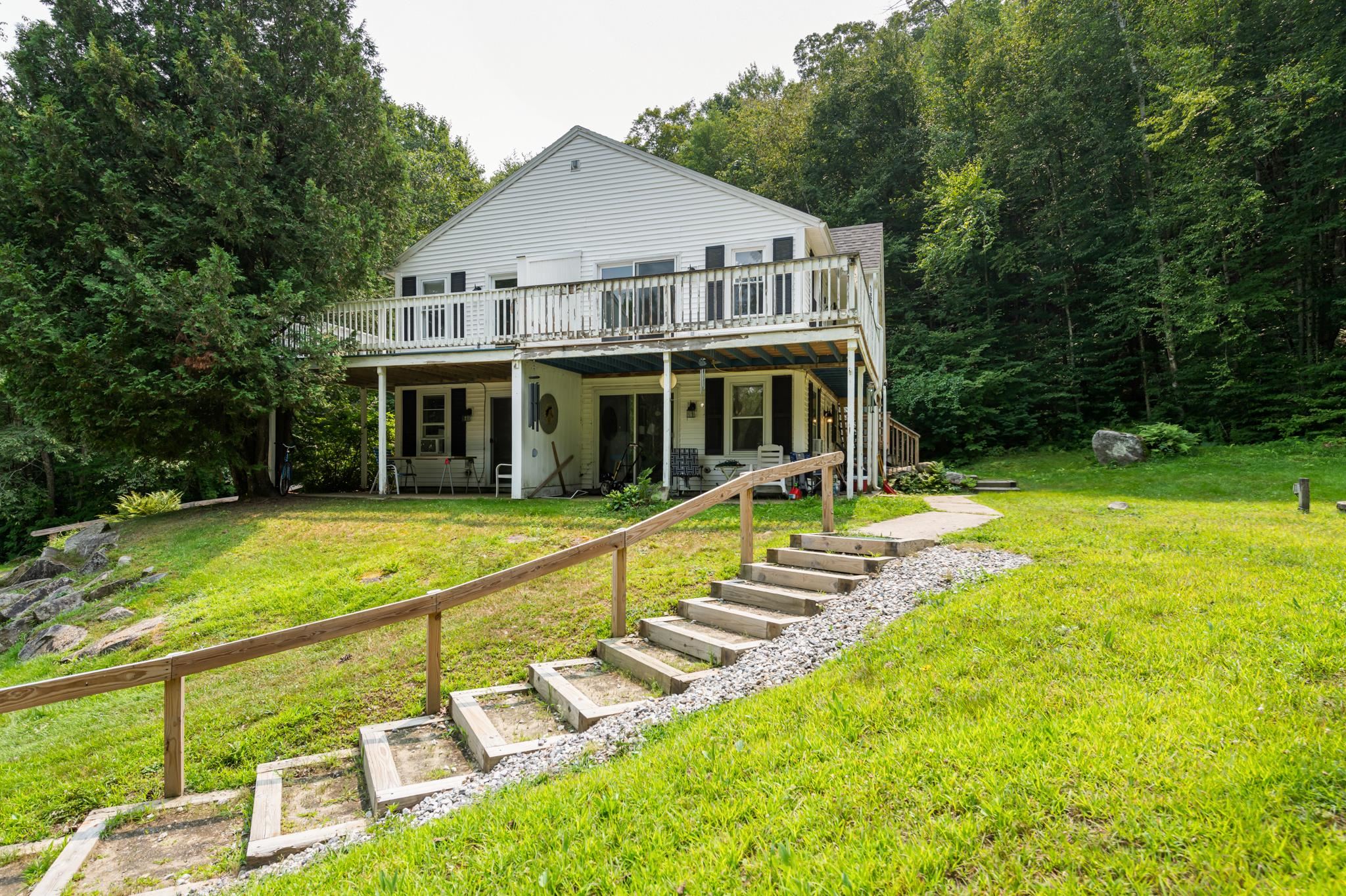 Photo of 33 Plaza Village Road Plymouth NH 03264