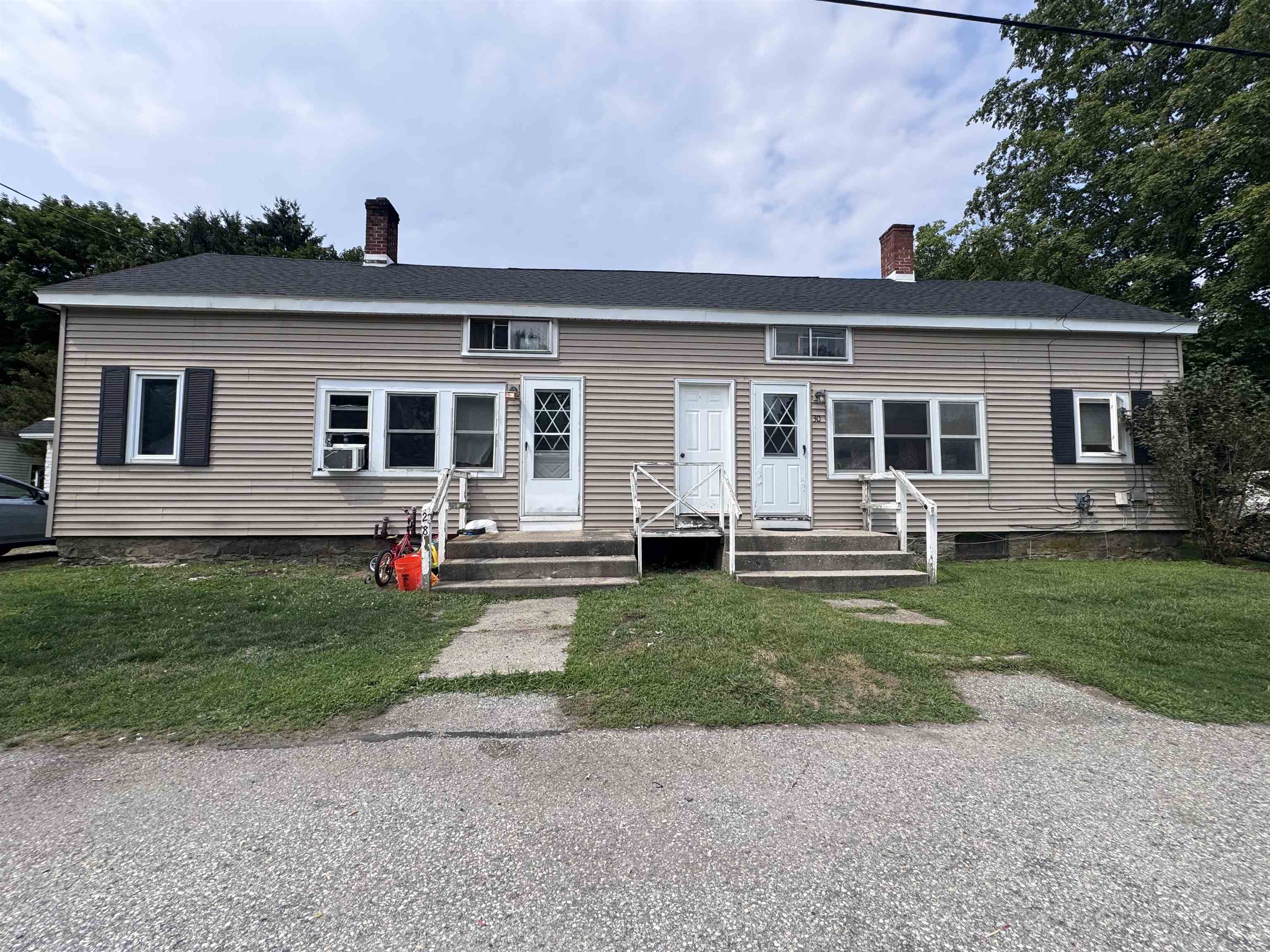 Bennington VT Multi Family for sale $$279,000 $88 per sq.ft.