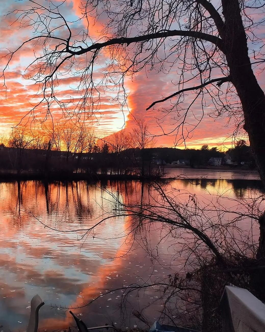 Homes for sale in Pembroke, NH | 111 Glass St, Pembroke, NH 03275 | MLS# 5055924