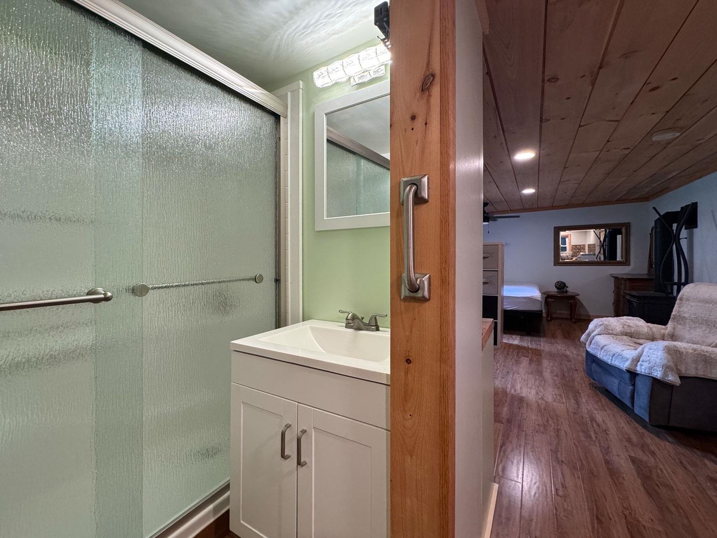 The Cottage - Bathroom Area