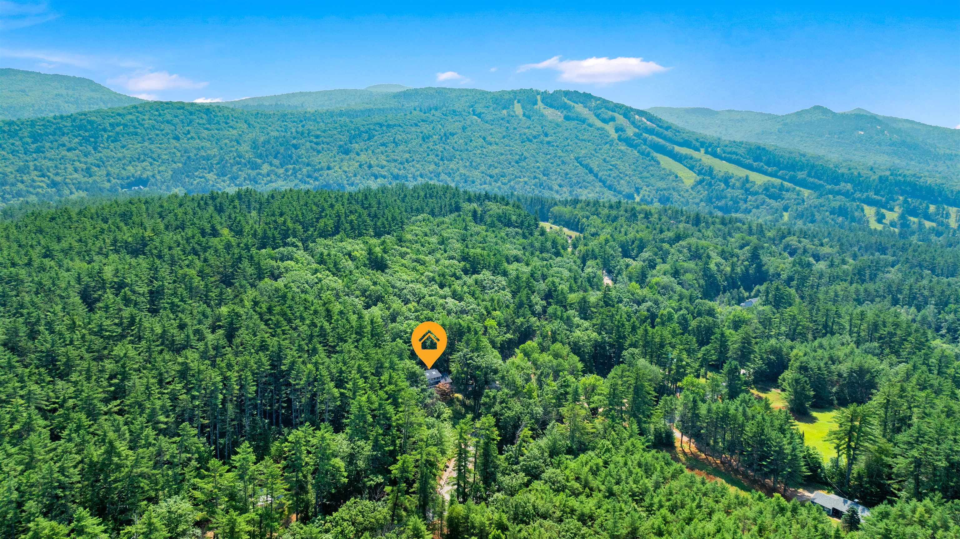 Homes for sale in Conway, NH | 50 Drachenfels Rd, Conway, NH 03860 | MLS# 5056070