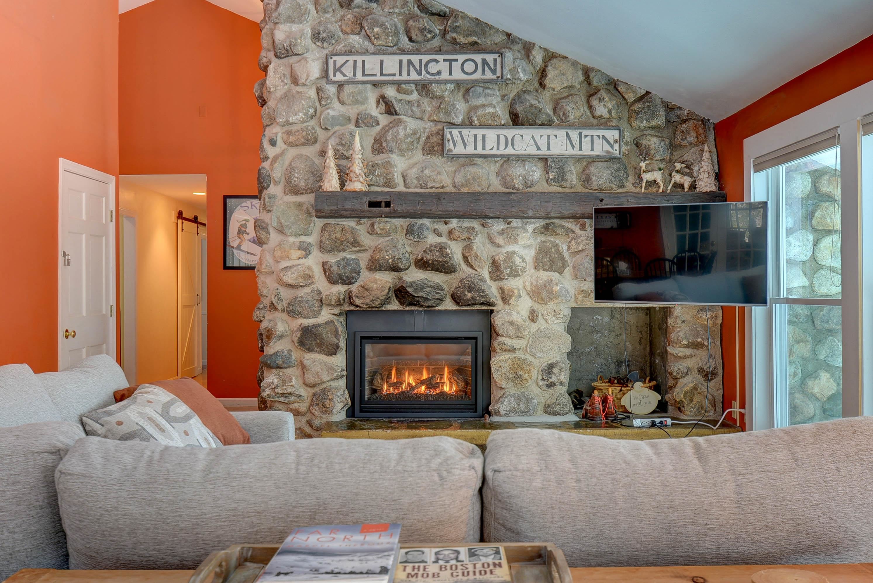 Homes for sale in Conway, NH | 50 Drachenfels Rd, Conway, NH 03860 | MLS# 5056070