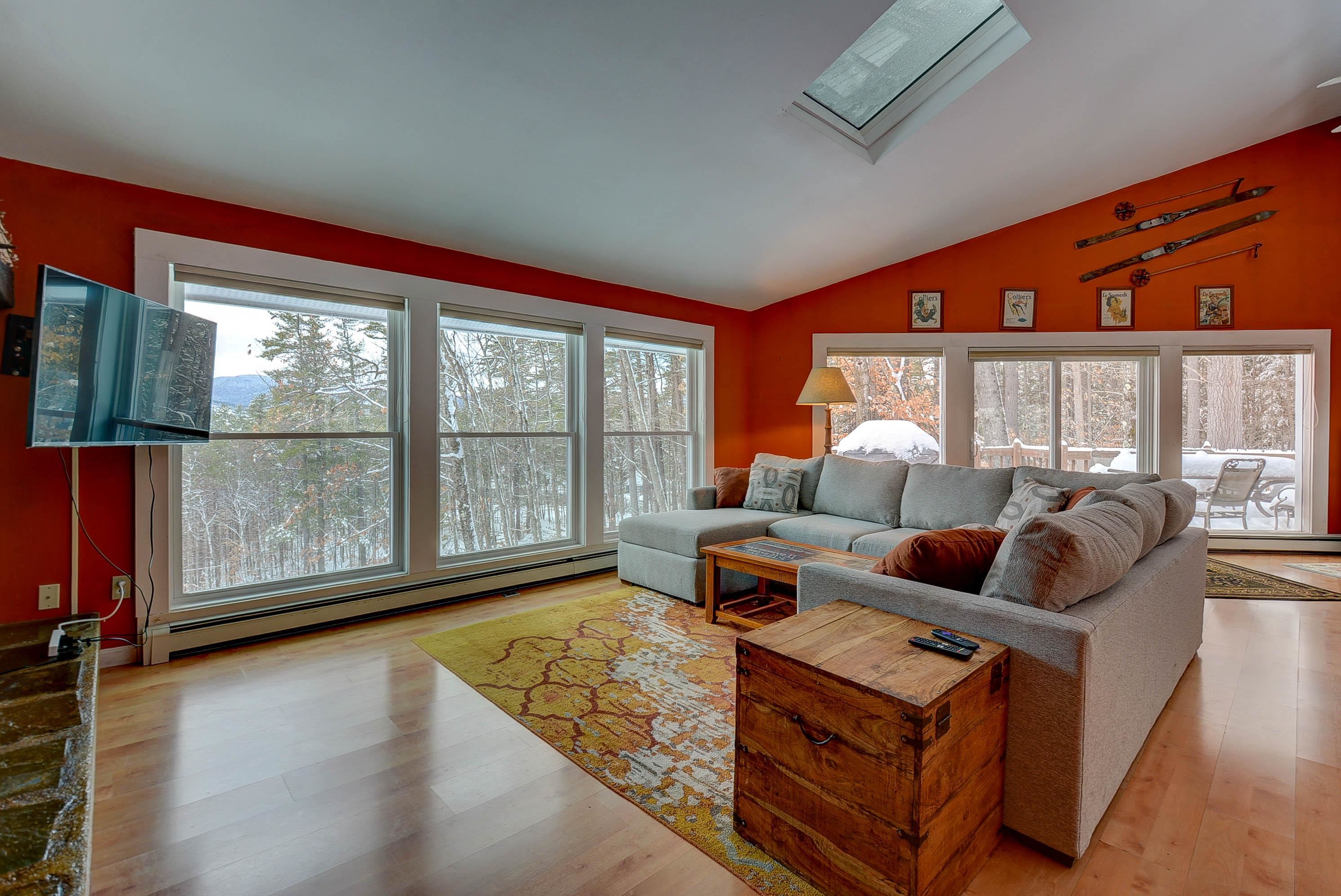 Homes for sale in Conway, NH | 50 Drachenfels Rd, Conway, NH 03860 | MLS# 5056070