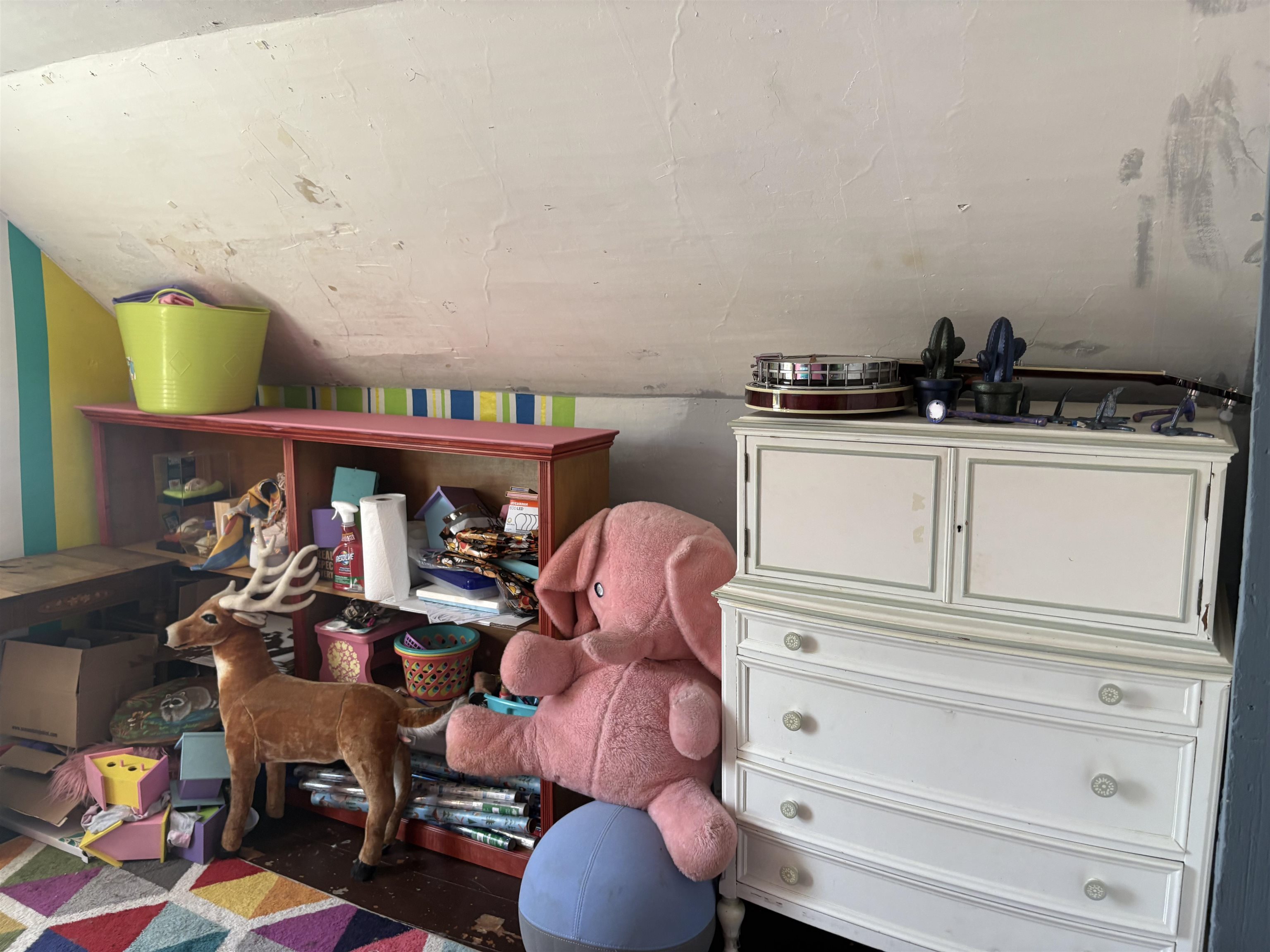 Bedroom-2nd Floor 23867367