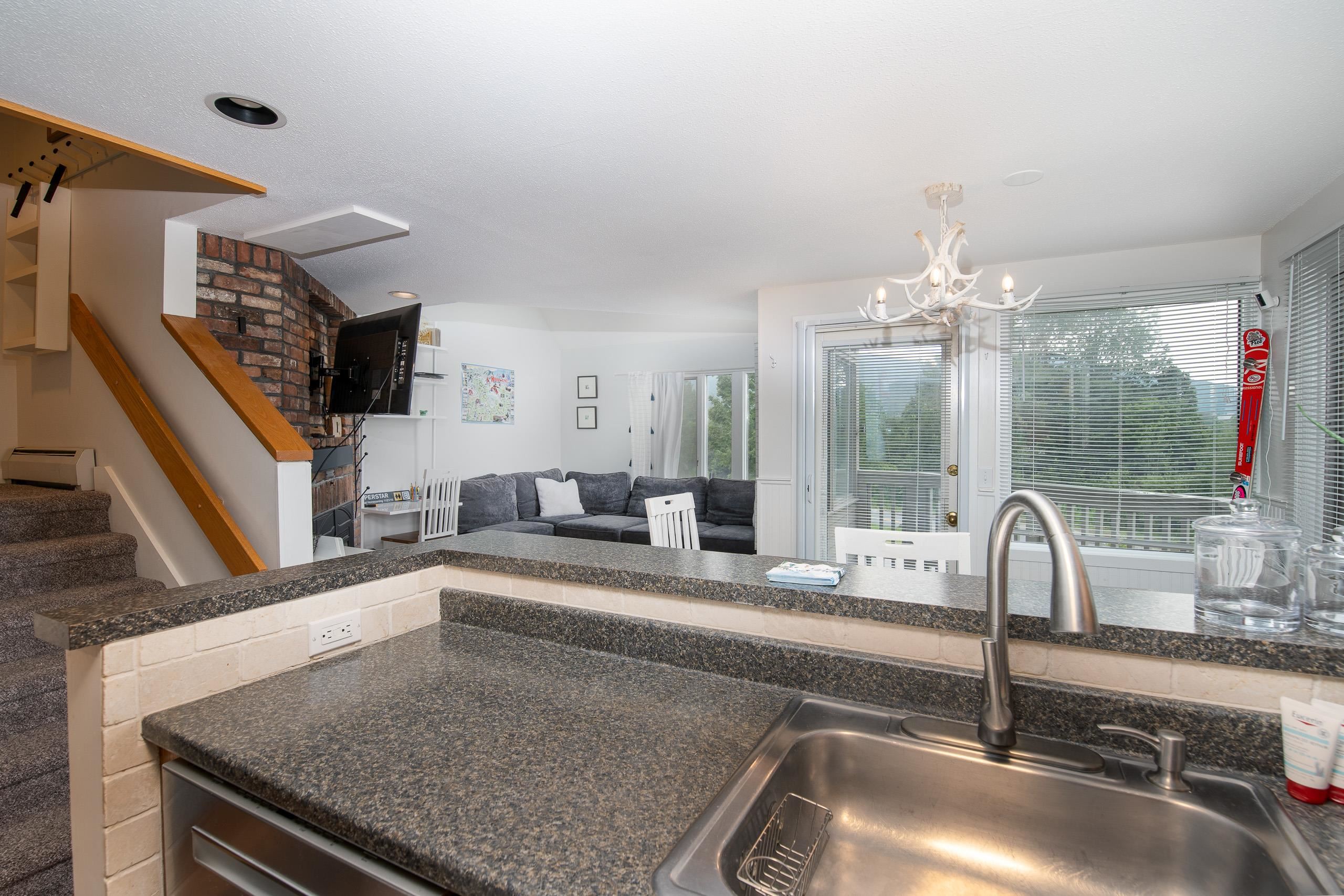 Homes for sale in Killington, VT | 776 East Mountain Rd #A4, Killington, VT 05751 | MLS# 5056189