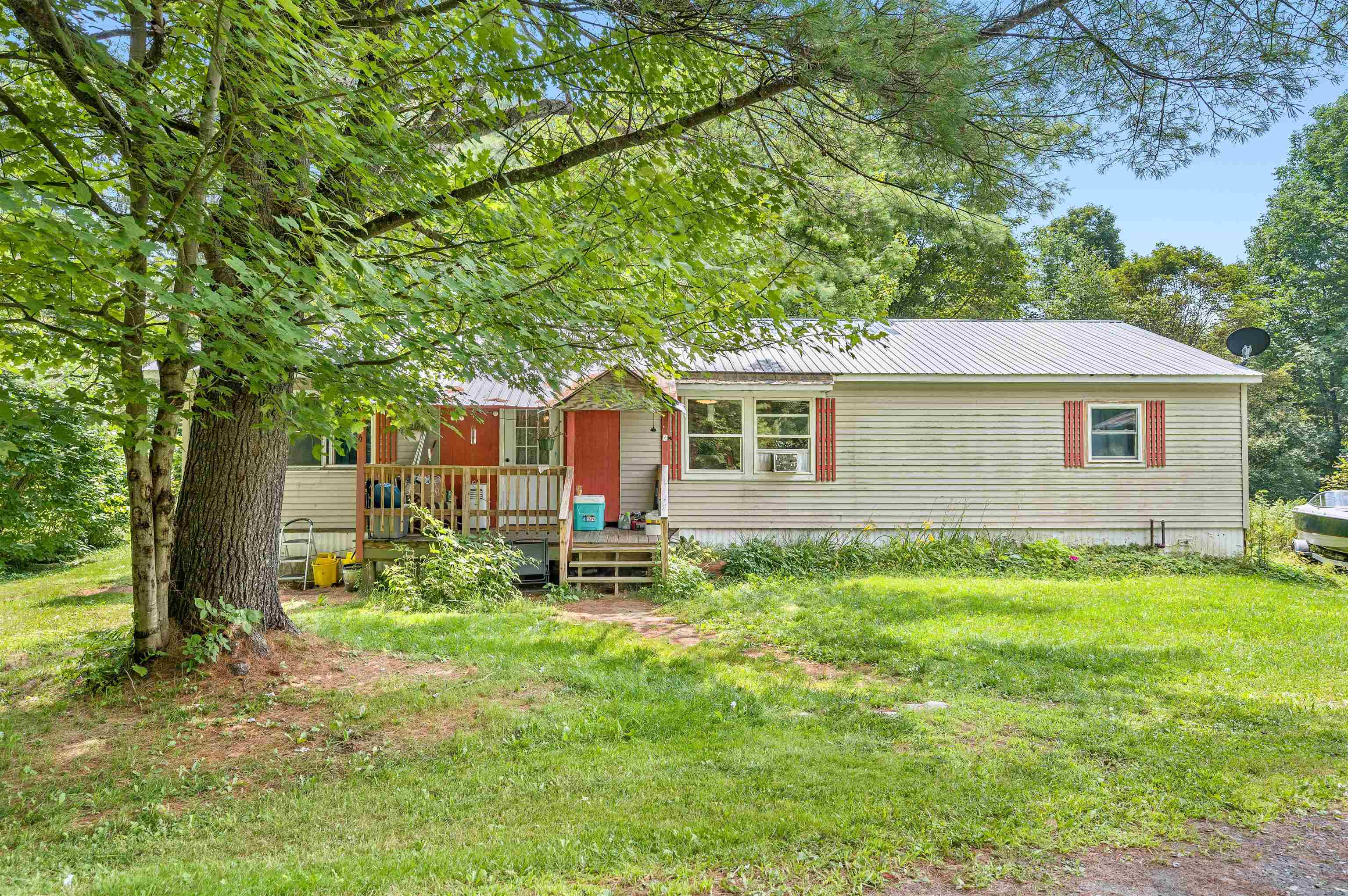 Worcester VT Home for sale $$265,000 $197 per sq.ft.