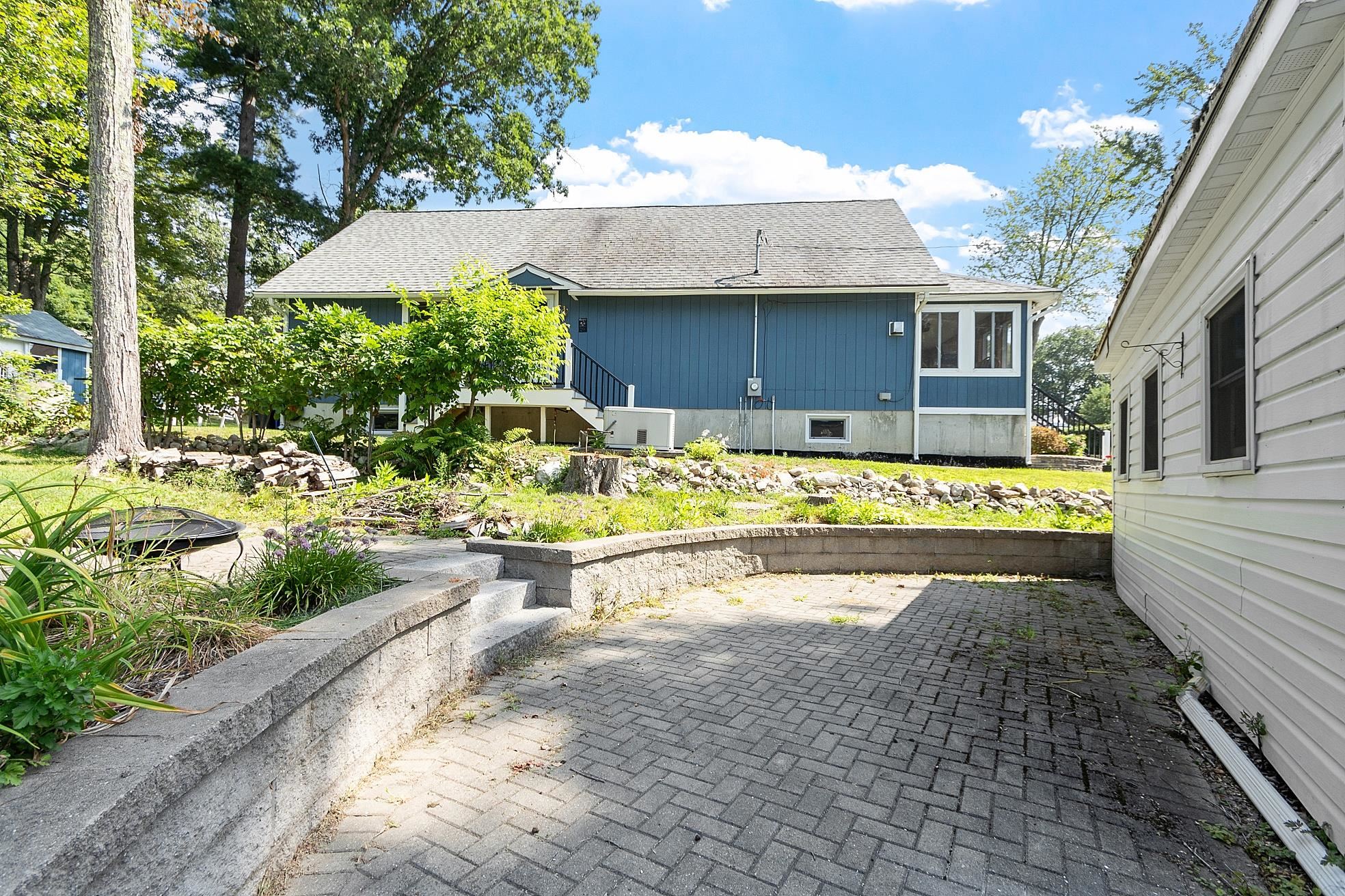 Homes for sale in Hampstead, NH | 32 Ells Rd, Hampstead, NH 03841 | MLS# 5056416