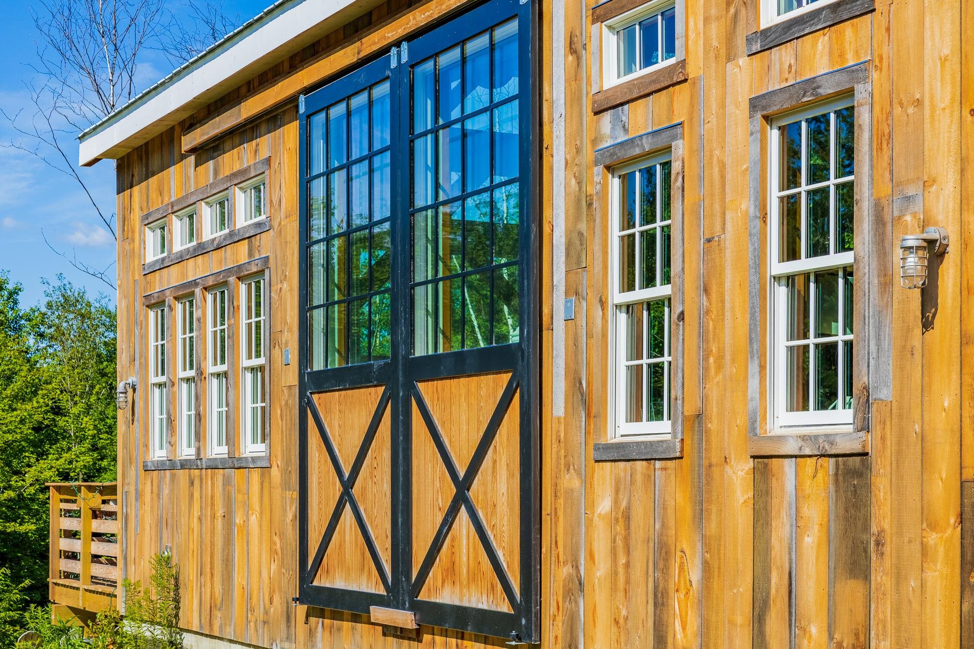 580 Cross Rd, Londonderry, VT 05155