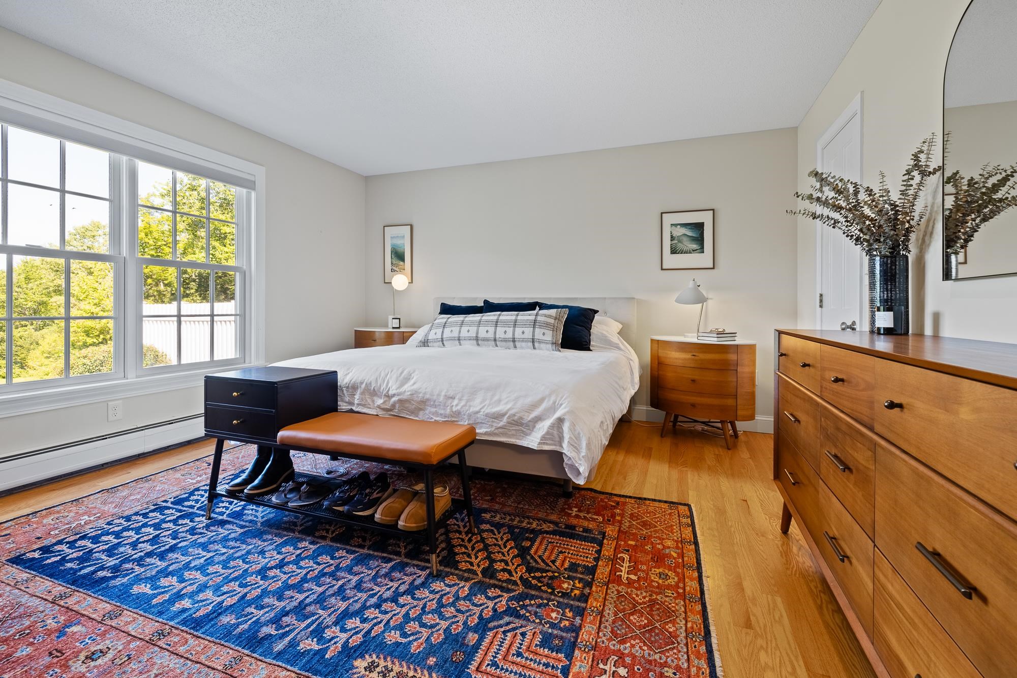 1st floor Primary Suite