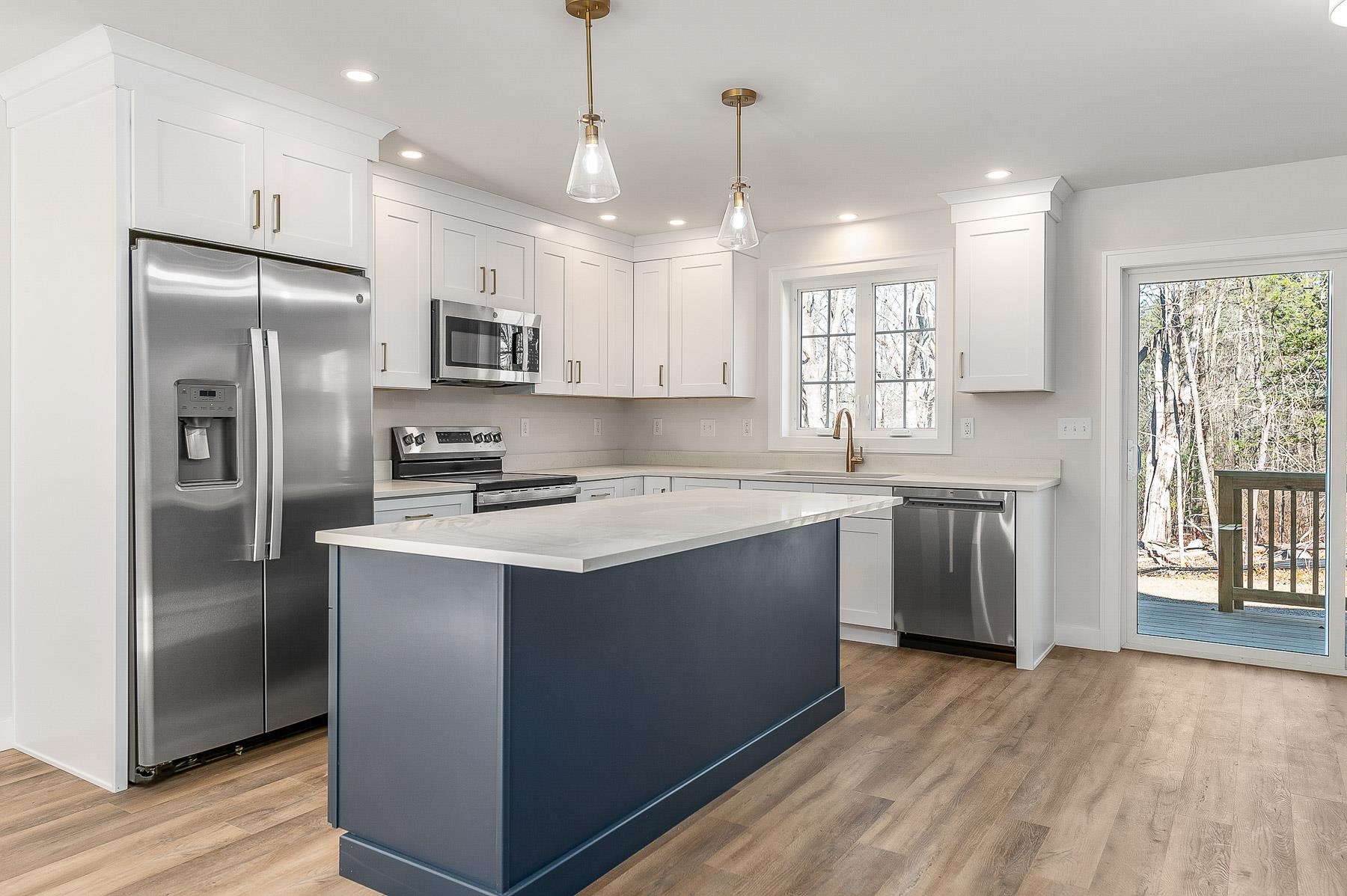 19B Birch Hill Ln, Somersworth, NH 03878