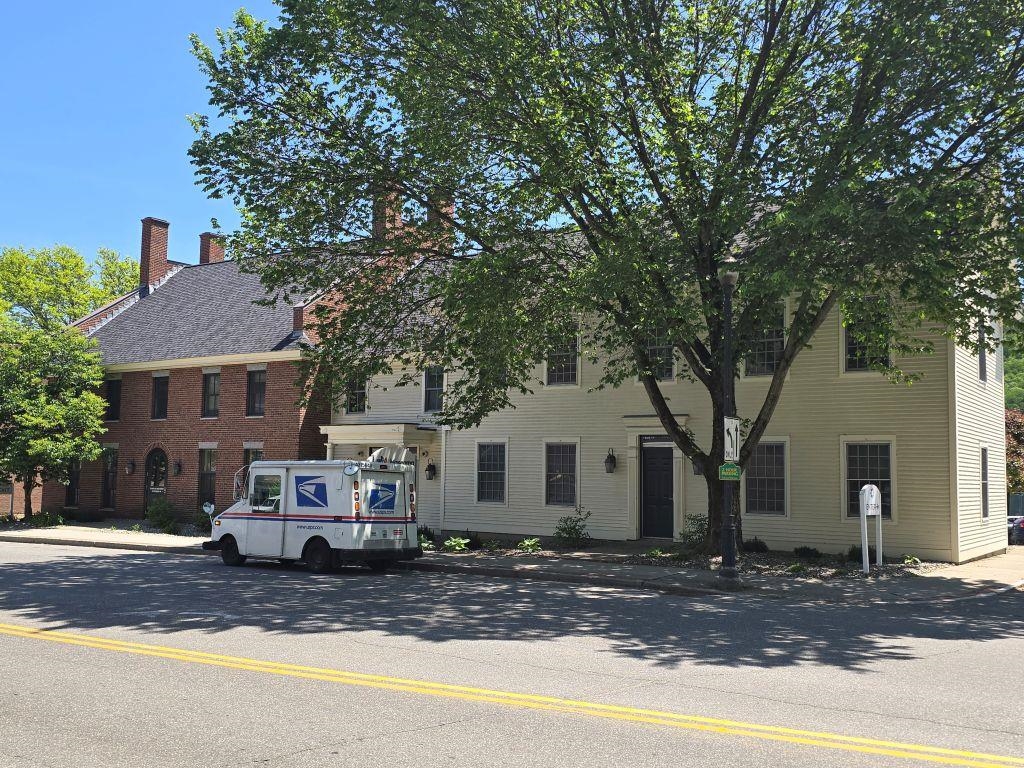 Windsor VT  for rent $$9 Monthly Rent with Lease Term 