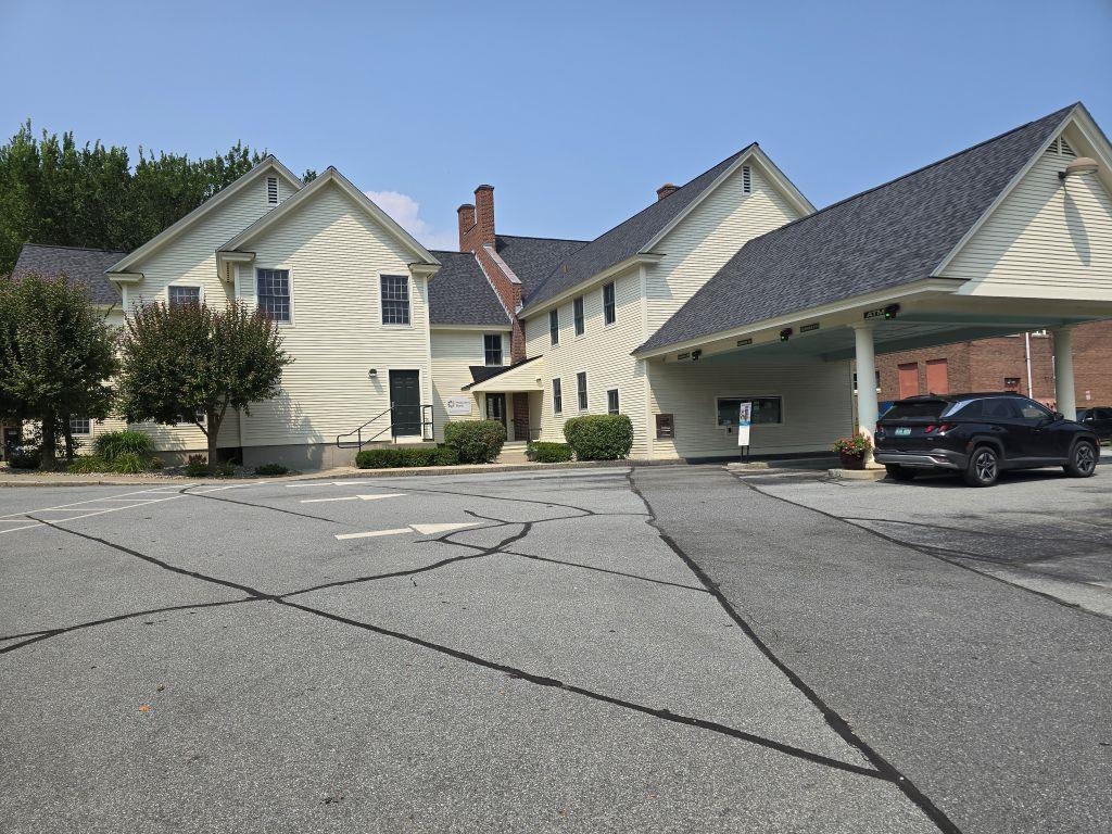 WINDSOR VT Windsor_VT for sale $Commercial space For Lease: $9 