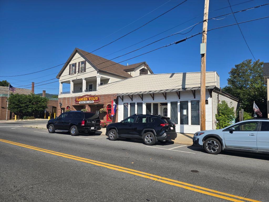 CLAREMONT NH Claremont_NH for sale $Commercial space For Lease: $1,250