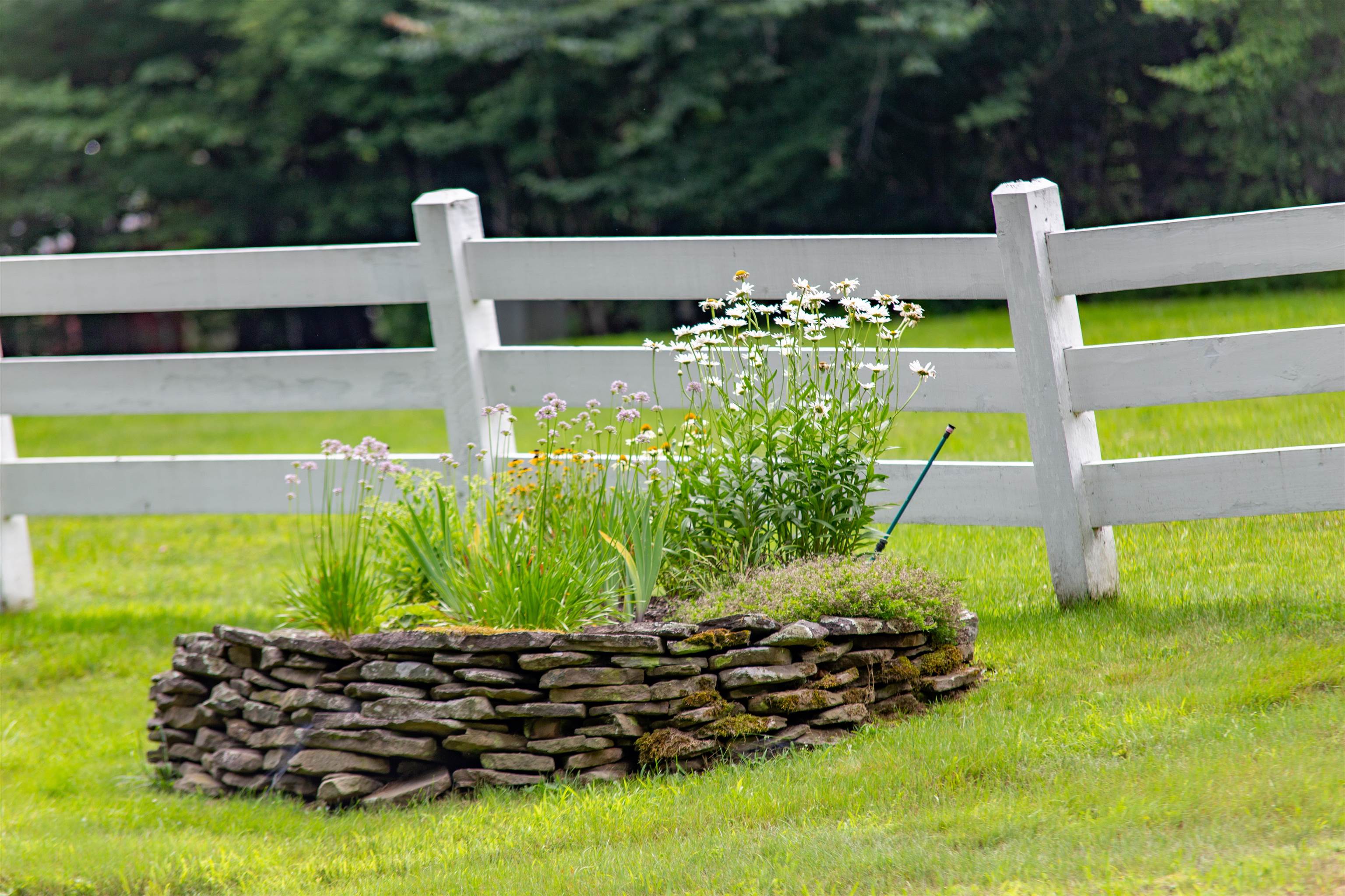 00 Alden Washburn Dr, Tamworth, NH 03817