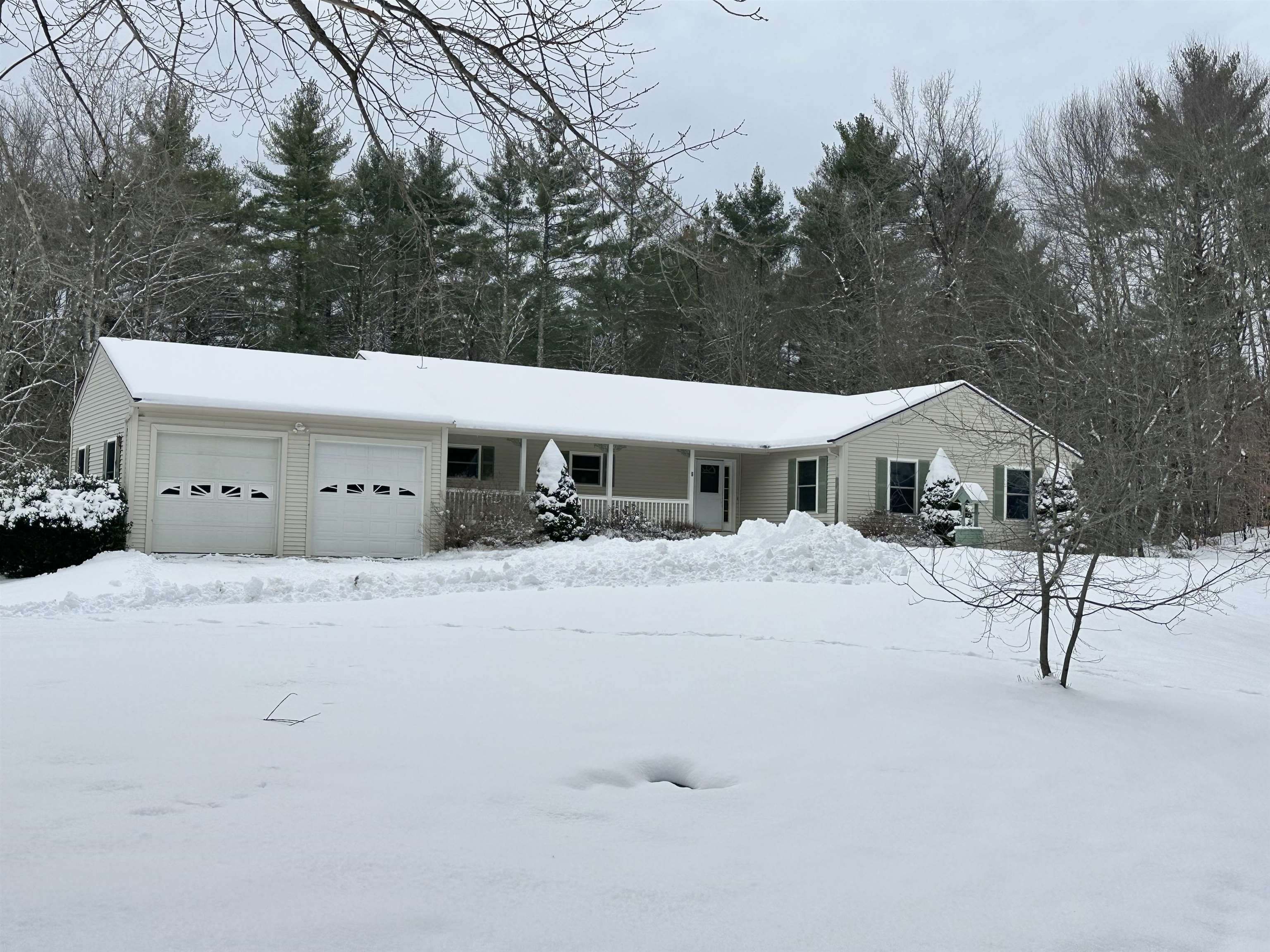 Homes for sale in Barrington, NH | 8 Juniper Ln, Barrington, NH 03825 | MLS# 5057547