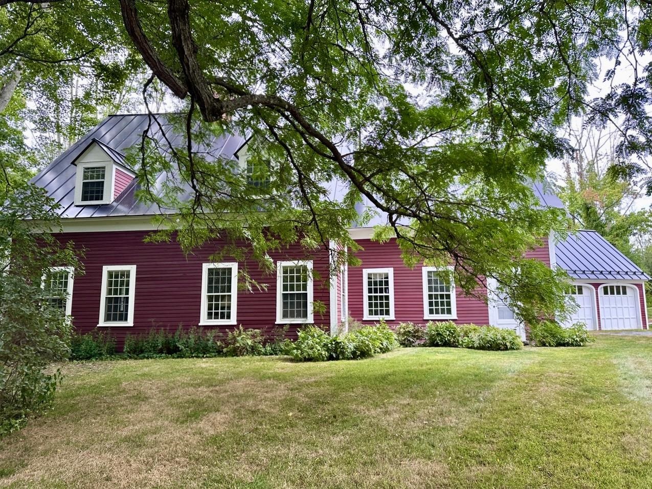 LYME NH Home for sale $$925,000 | $369 per sq.ft.