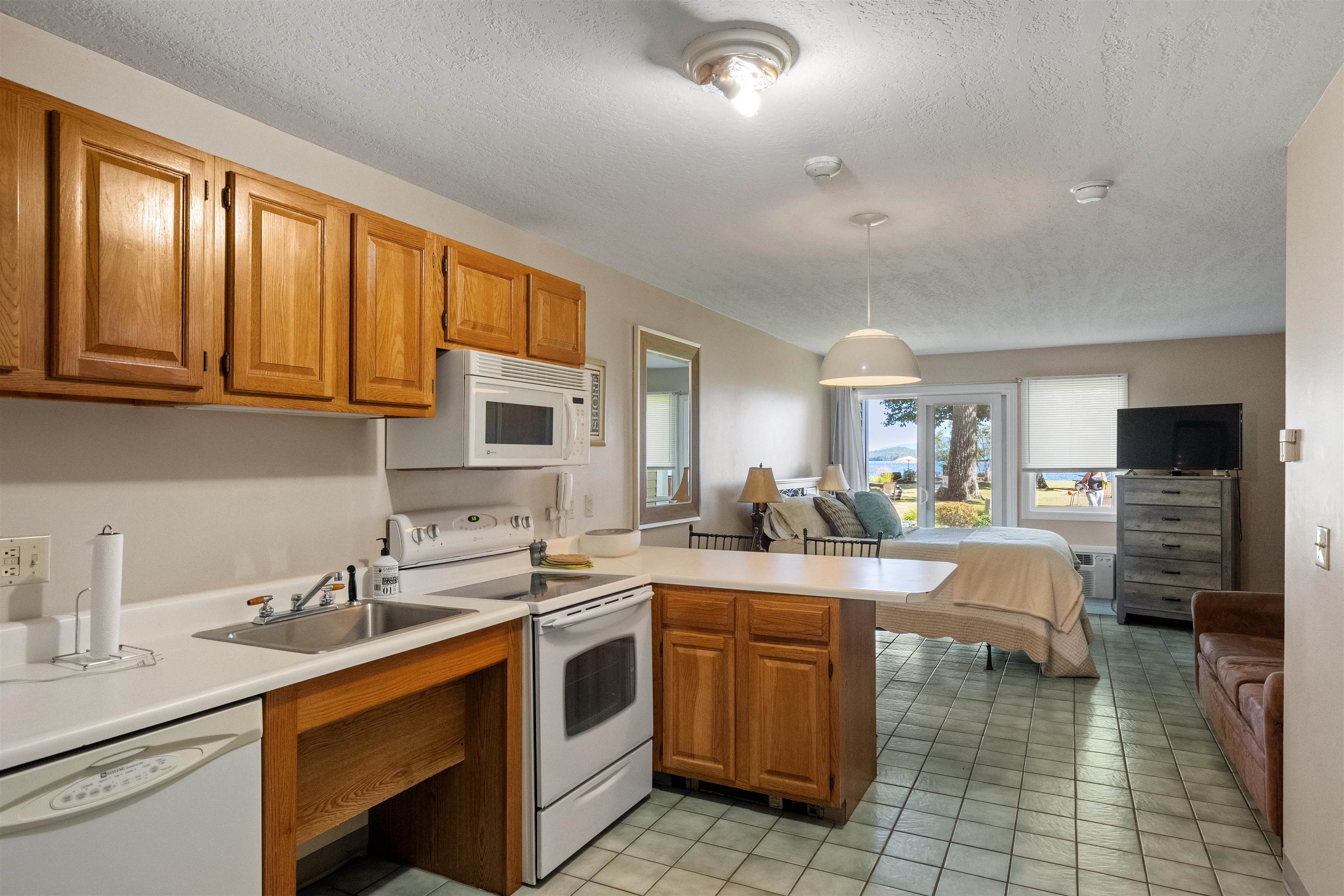 115 Weirs Rd, Gilford, NH 03249