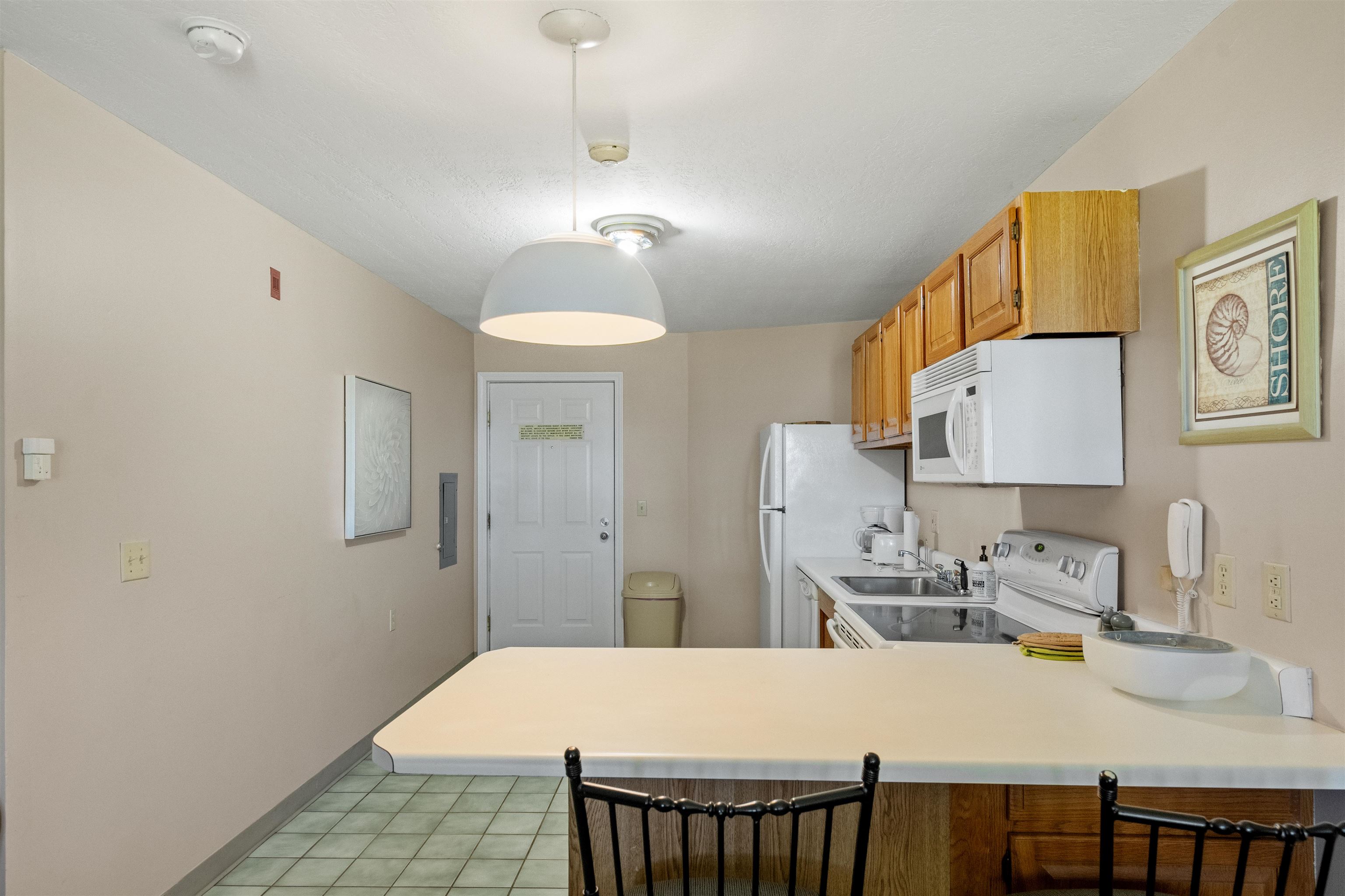 115 Weirs Rd, Gilford, NH 03249