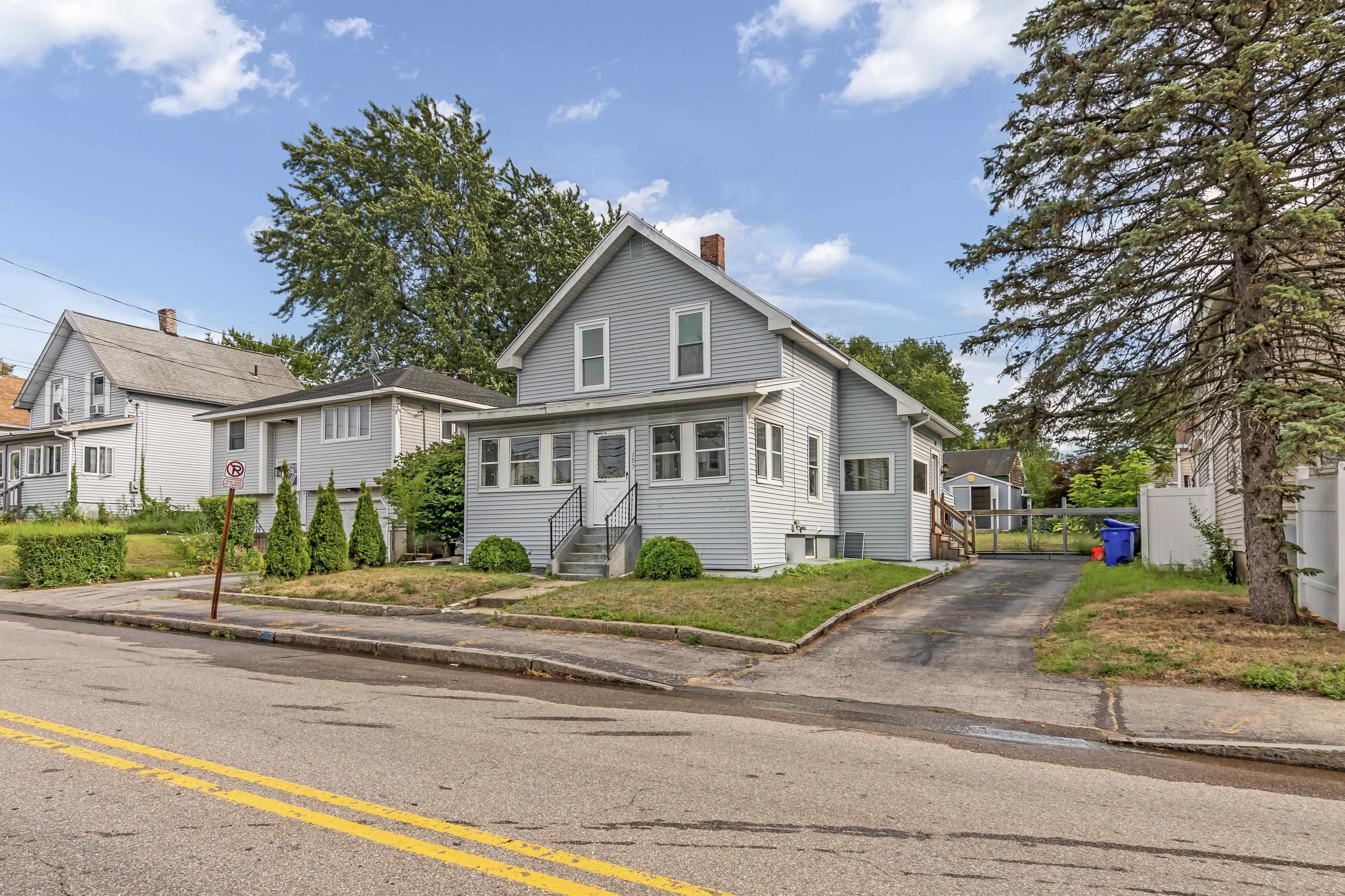 Photo of 157 Cilley Road Manchester NH 03103