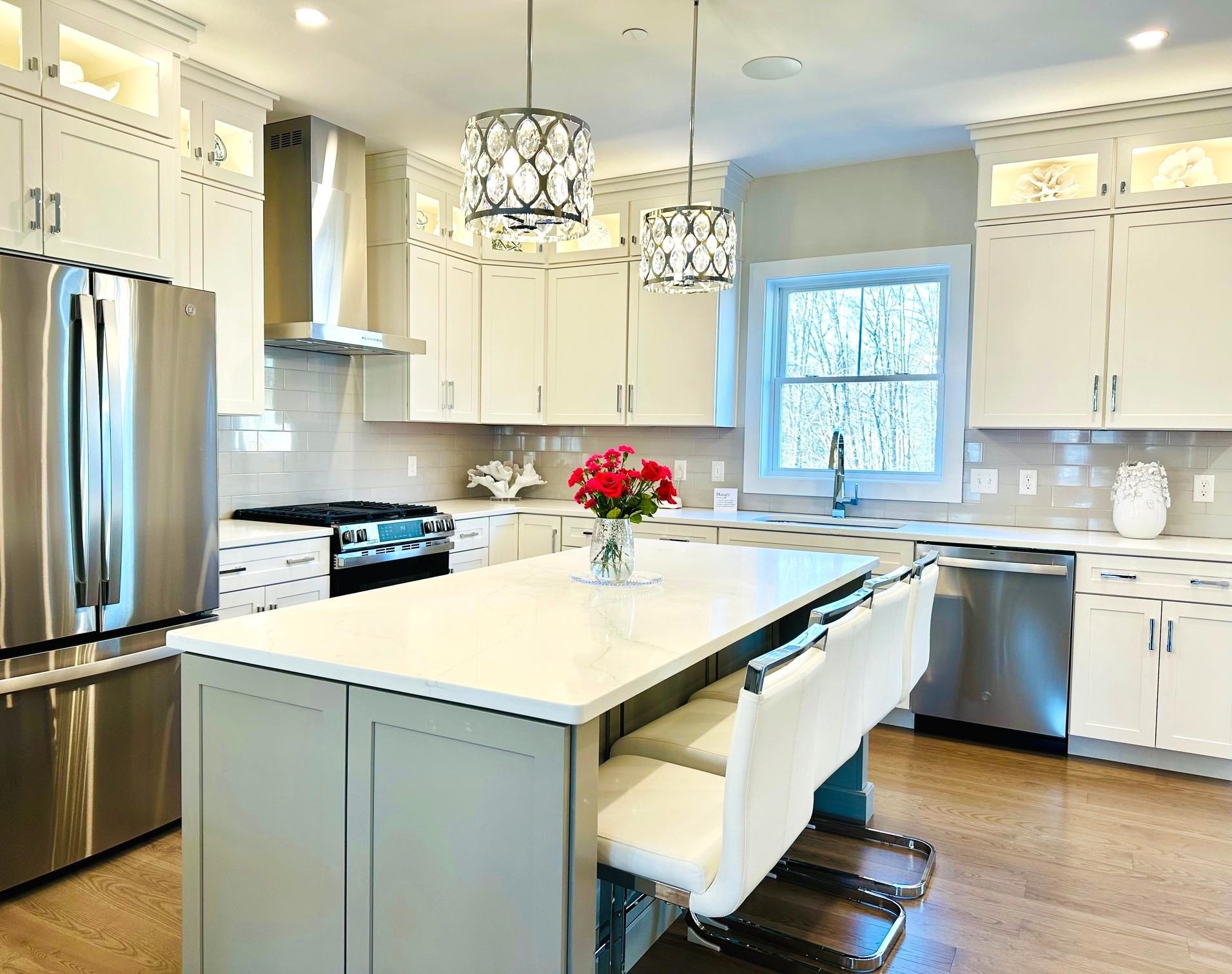 Homes for sale in Londonderry, NH | 8 Elise Ave #Lot 4, Londonderry, NH 03053 | MLS# 5057839