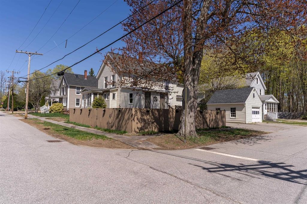 Homes for sale in Exeter, NH | 12 Harvard St, Exeter, NH 03862 | MLS# 5057847