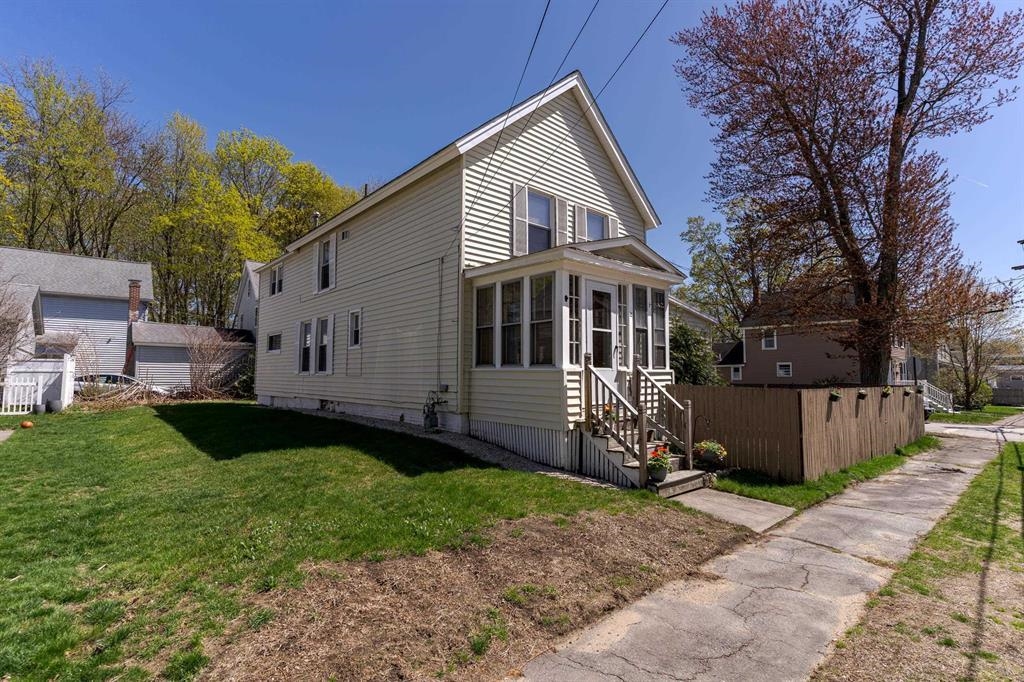 Homes for sale in Exeter, NH | 12 Harvard St, Exeter, NH 03862 | MLS# 5057847