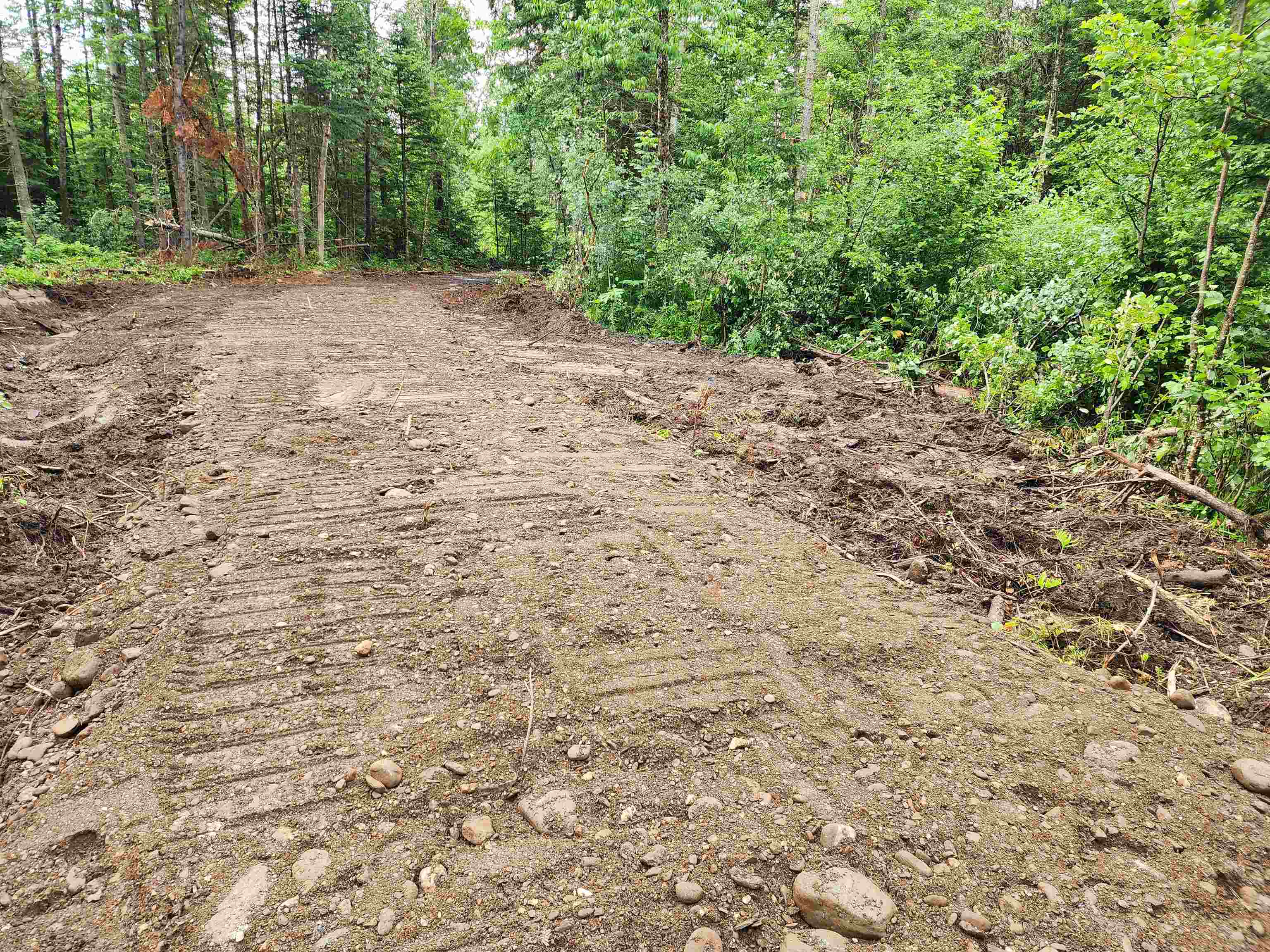 0 Diamond Pond Rd, Colebrook, NH 03576