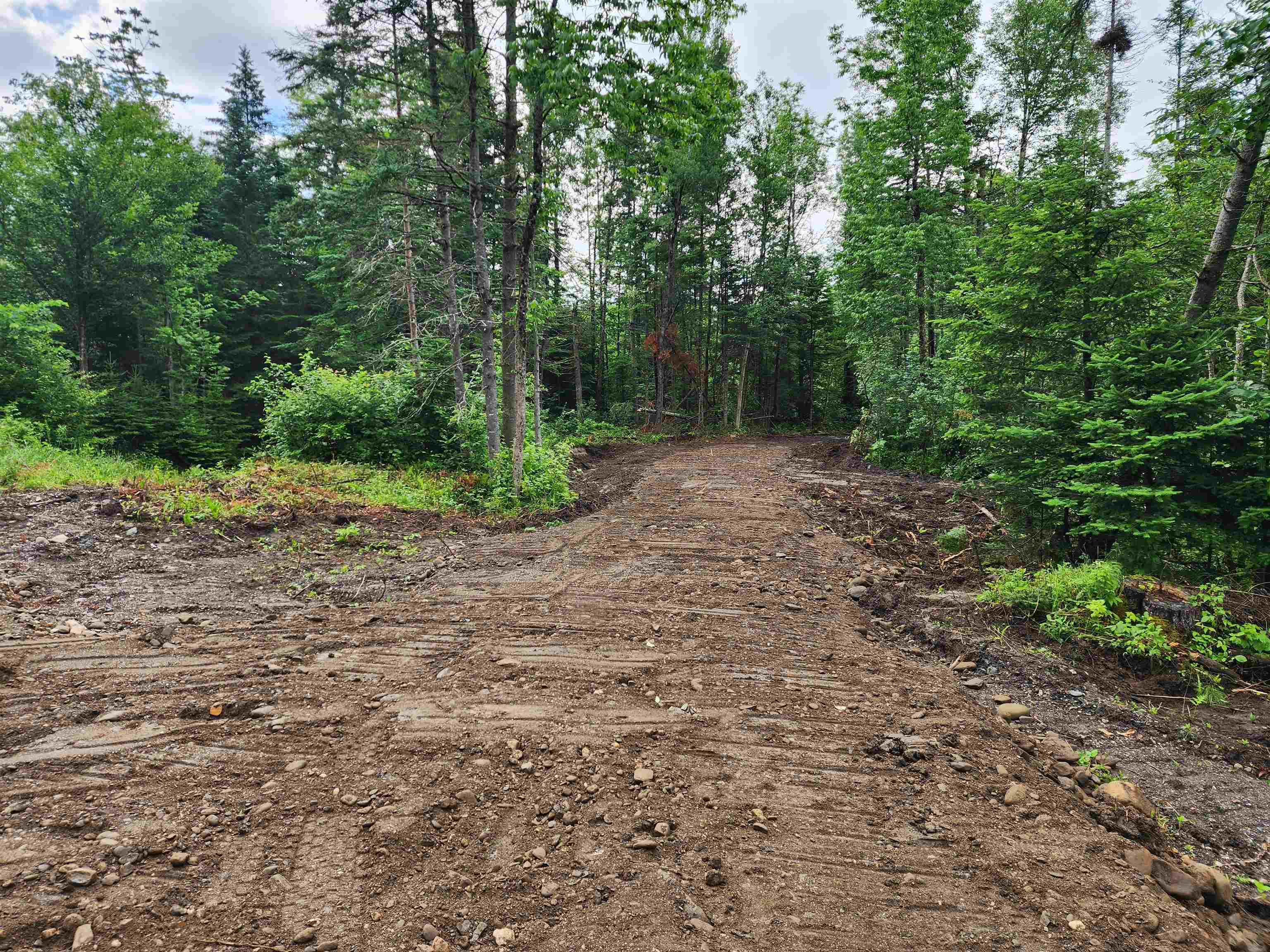 0 Diamond Pond Rd, Colebrook, NH 03576