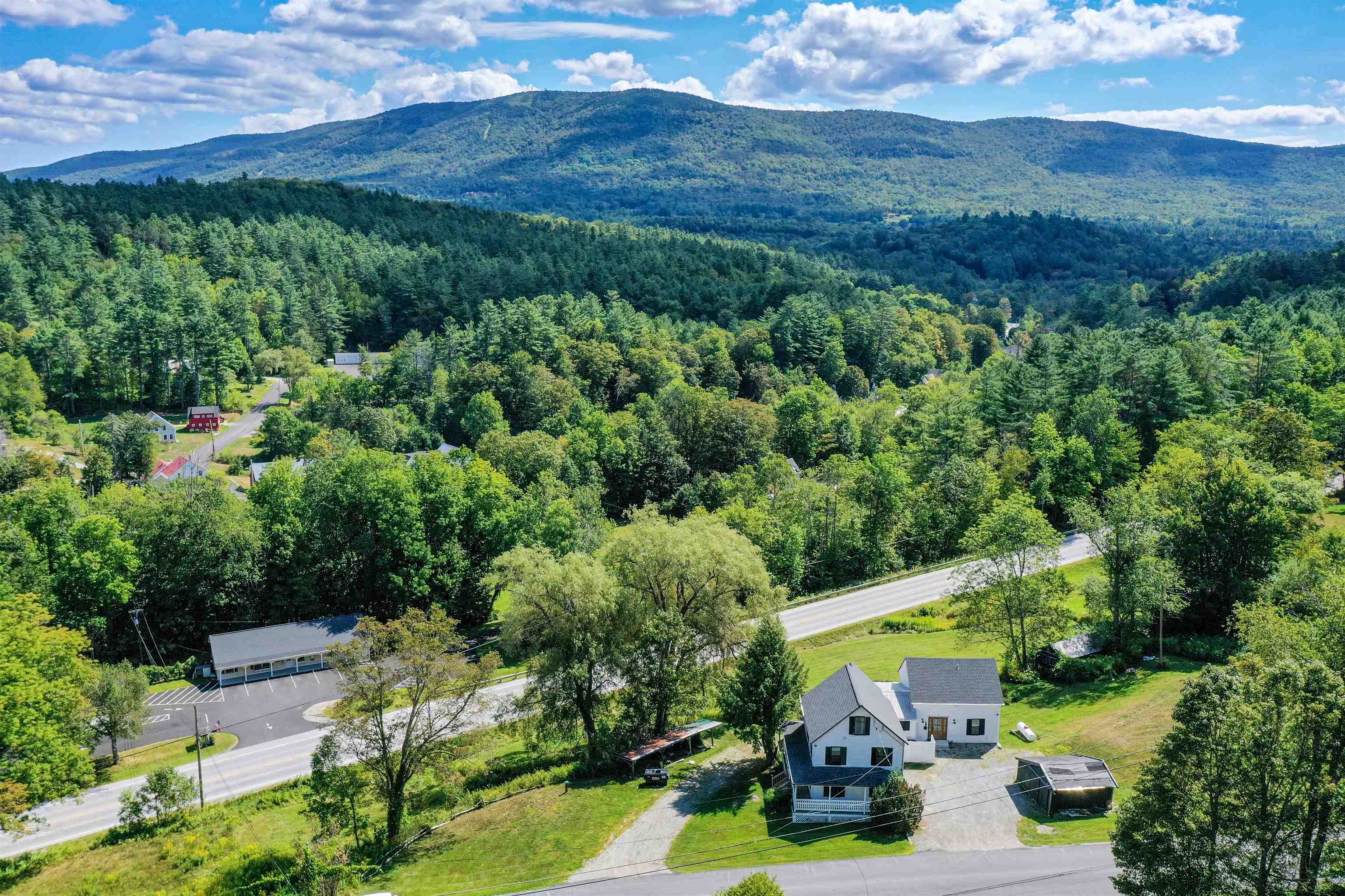 Homes for sale in Londonderry, VT | 95 Melendy Hill Rd, Londonderry, VT 05148 | MLS# 5058133