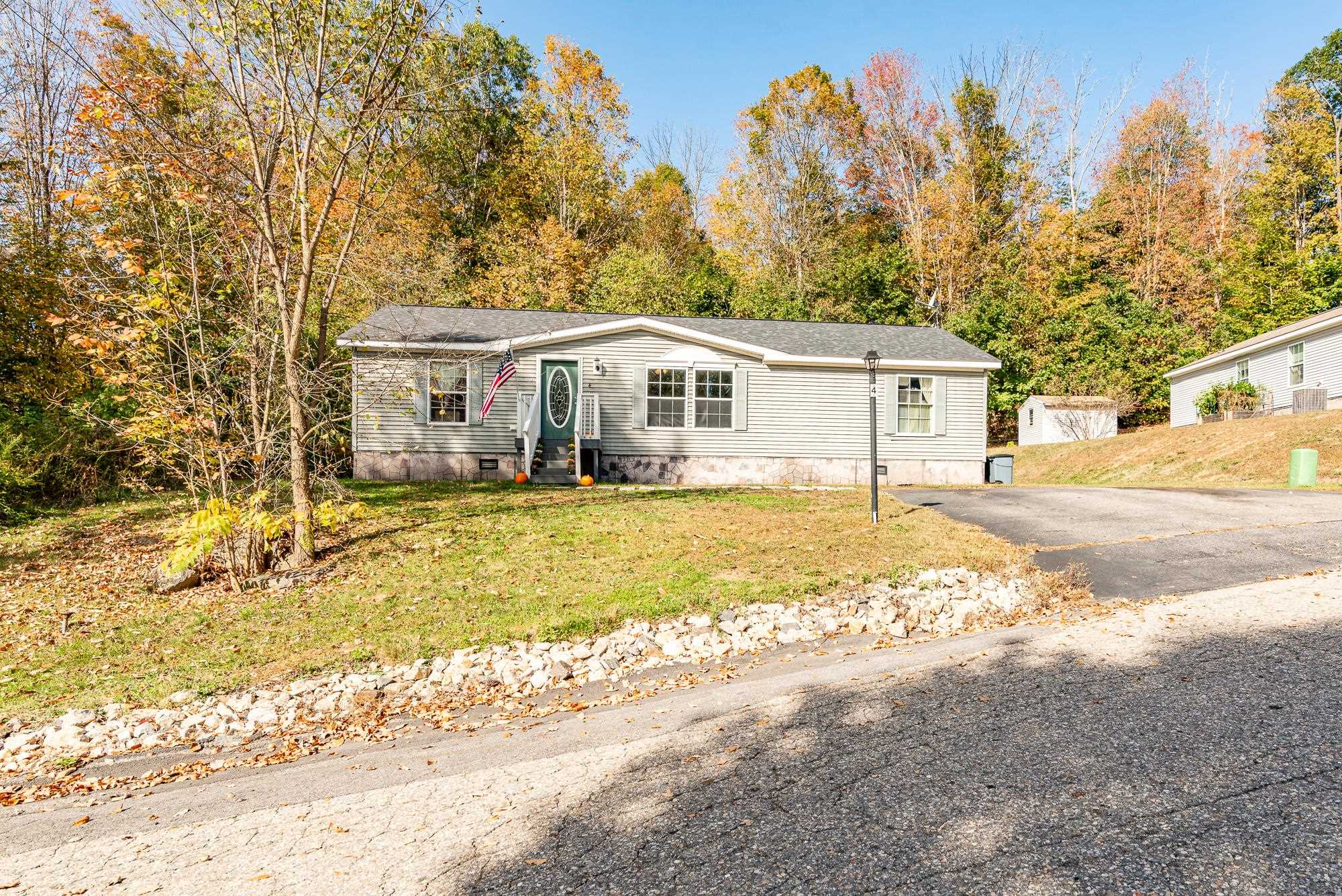 Photo of 4 Ivy Lane Farmington NH 03835