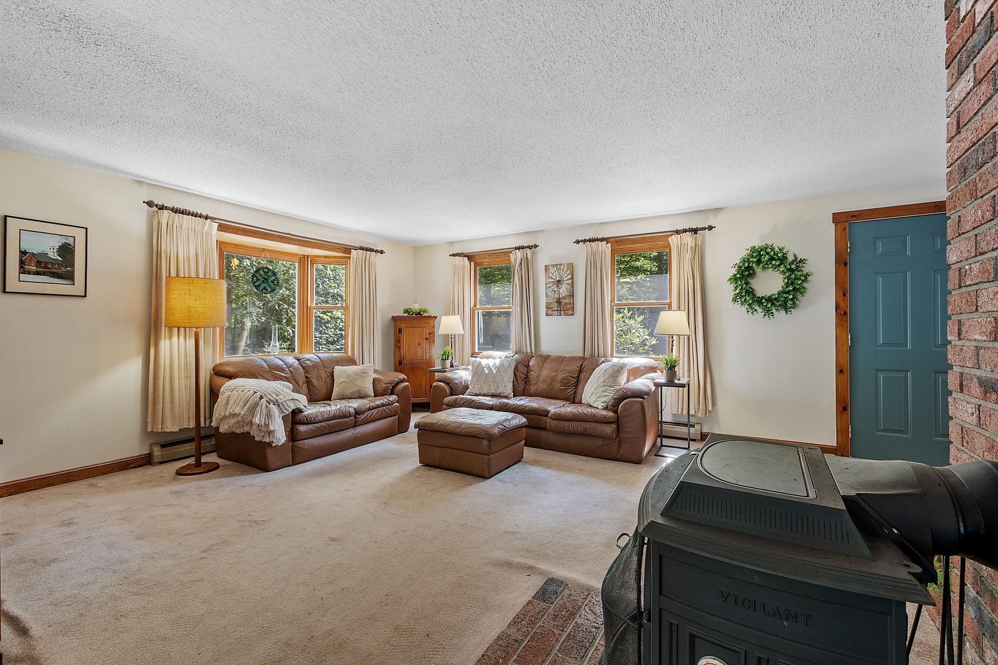 Homes for sale in New Ipswich, NH | 23 Greenbriar Rd, New Ipswich, NH 03071 | MLS# 5058283