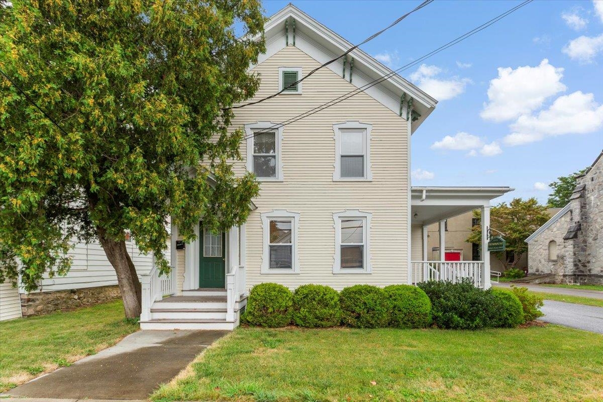 Bennington VT Commercial Property for sale $$315,000 $138 per sq.ft.