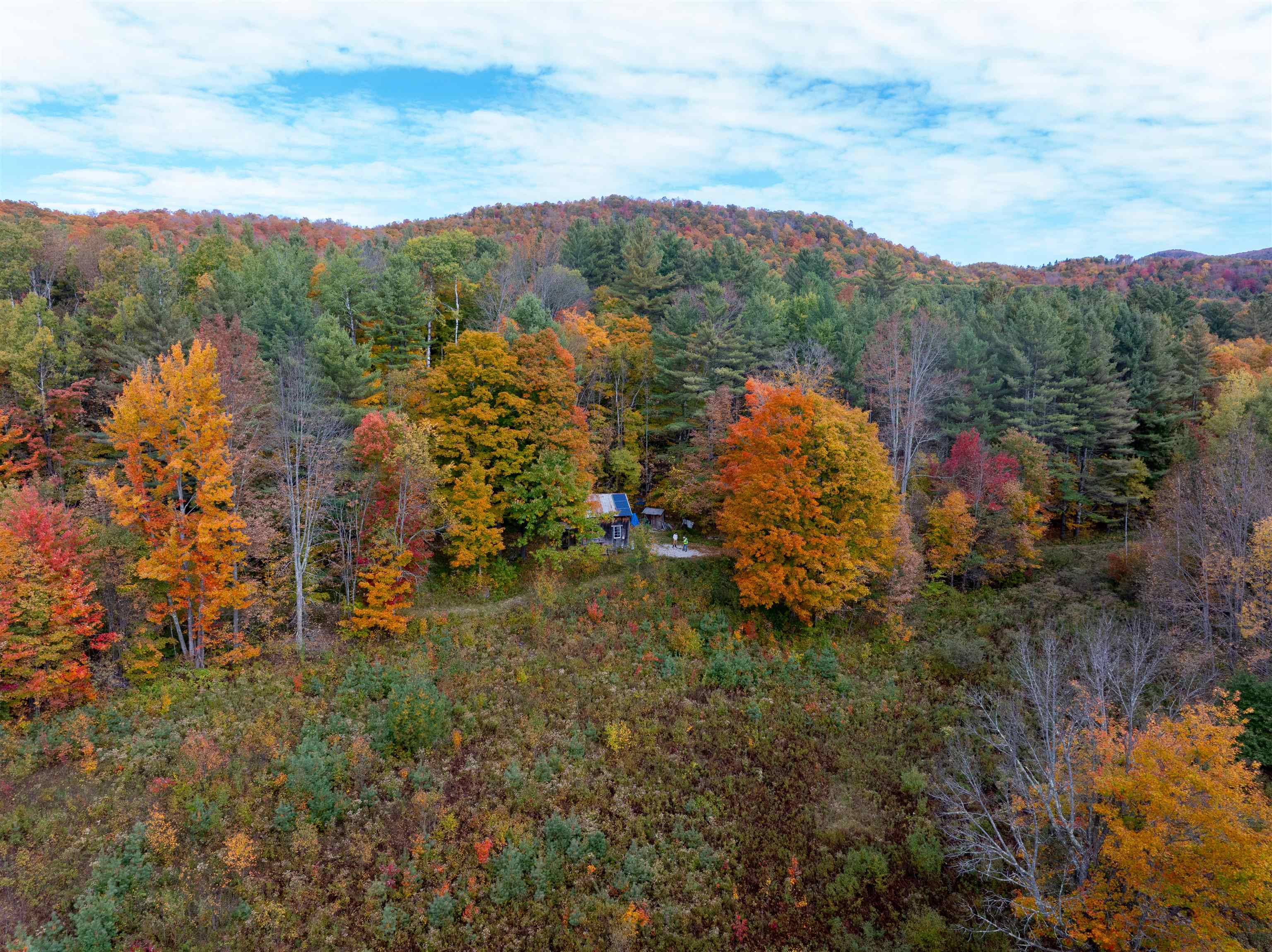 Rochester VT Home for sale $$374,900 $882 per sq.ft.