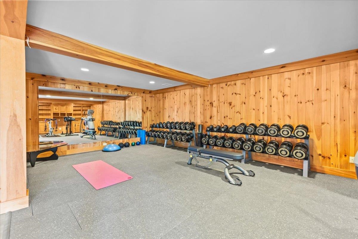 Basement Workout Area 23928929