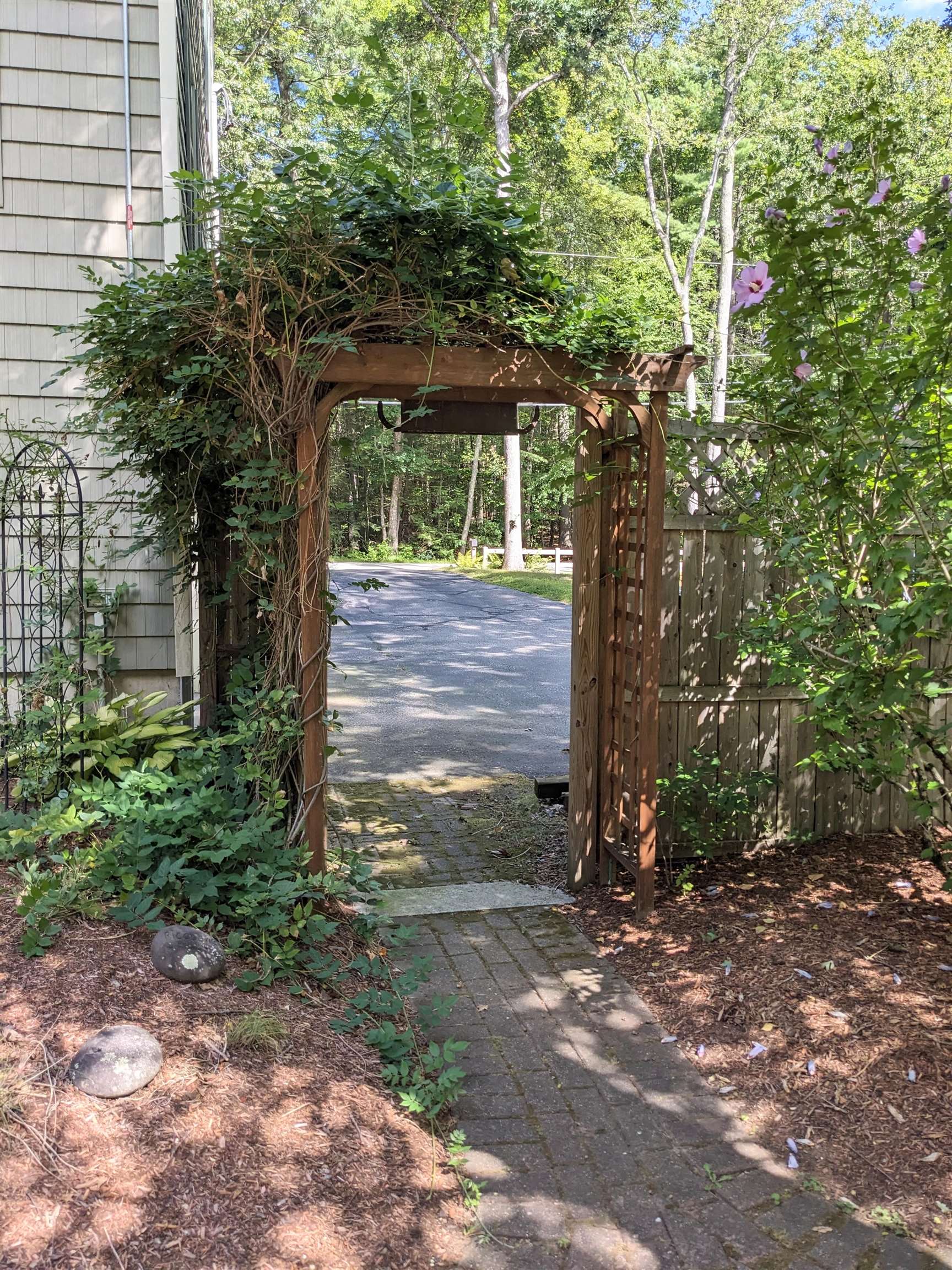 Homes for sale in South Hampton, NH | 155 Chase Rd, South Hampton, NH 03827 | MLS# 5058510