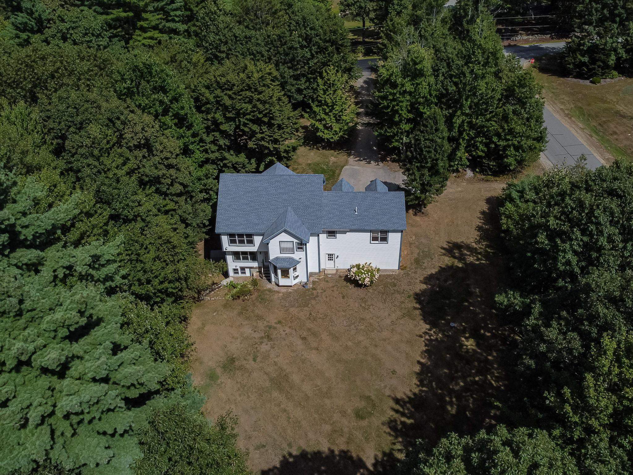 Homes for sale in Pembroke, NH | 762 Robinson Rd, Pembroke, NH 03275 | MLS# 5058515