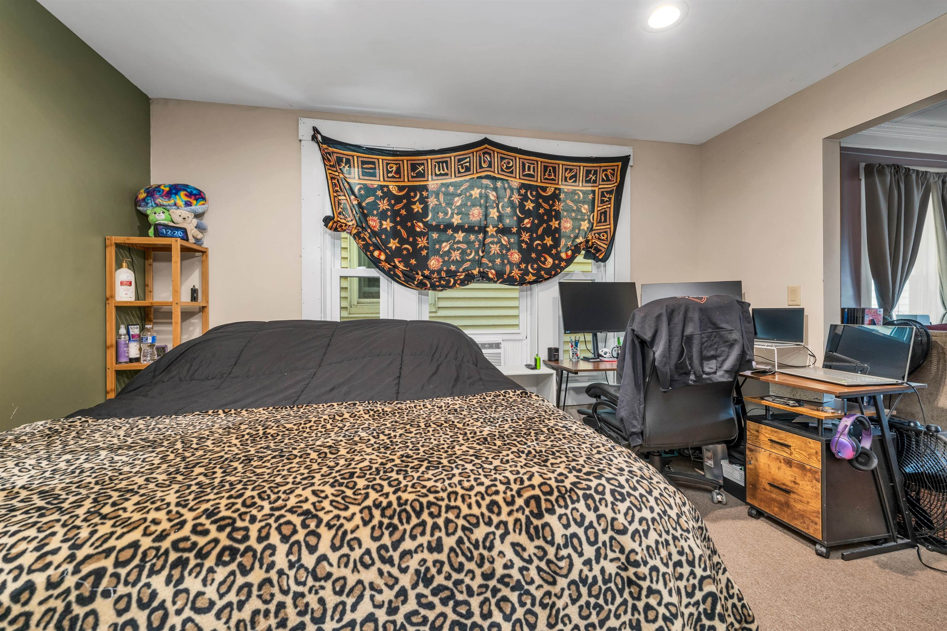 112-114 Main St, Colebrook, NH 03576