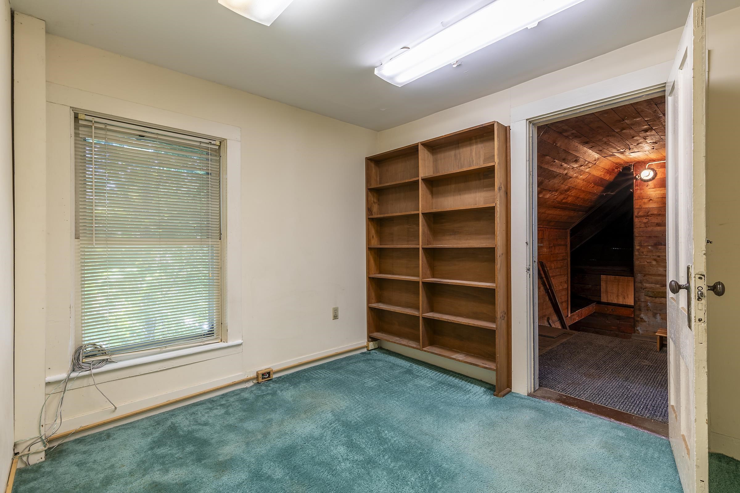 Second Floor small office off of rear office space