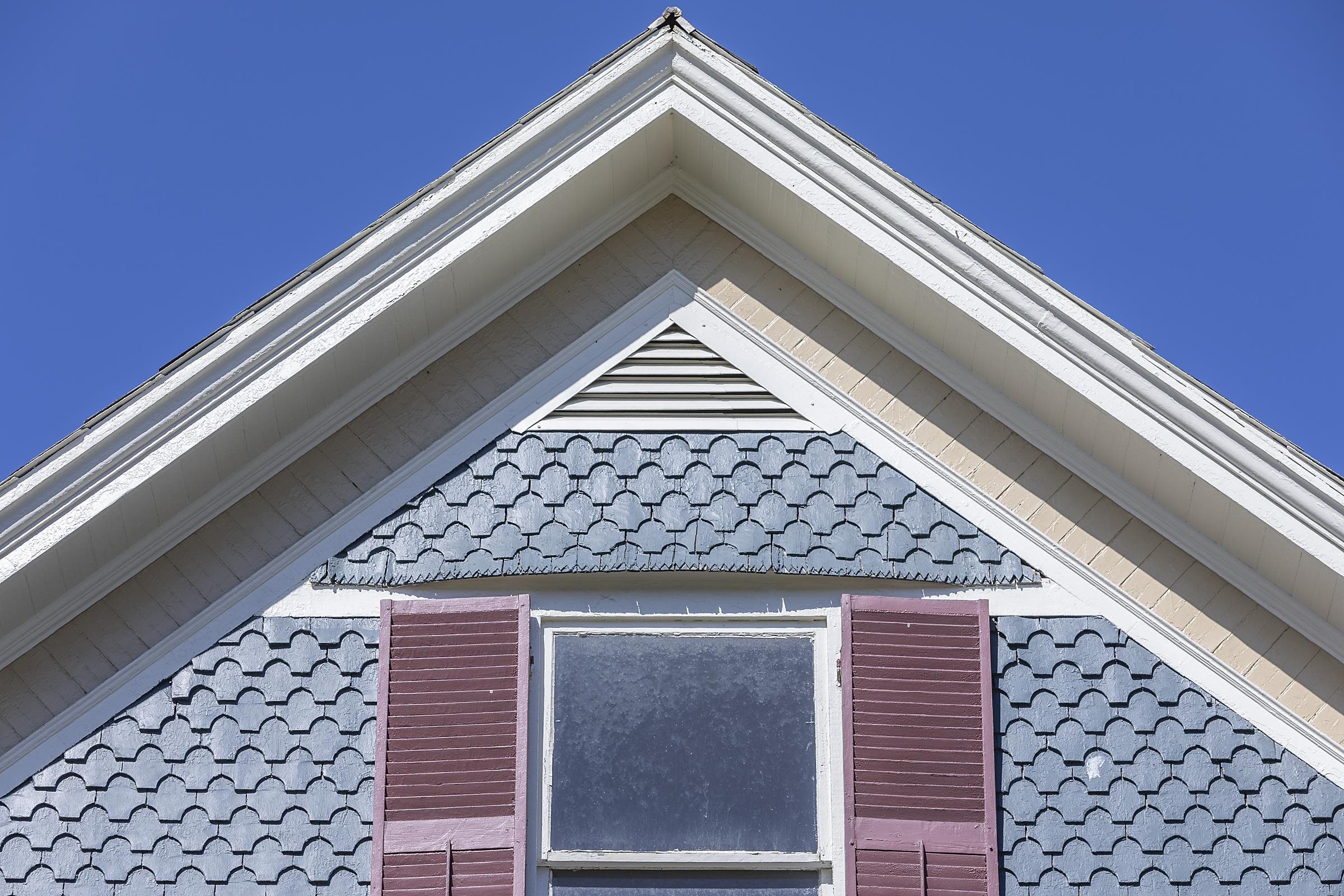 Imbricated wood shingles