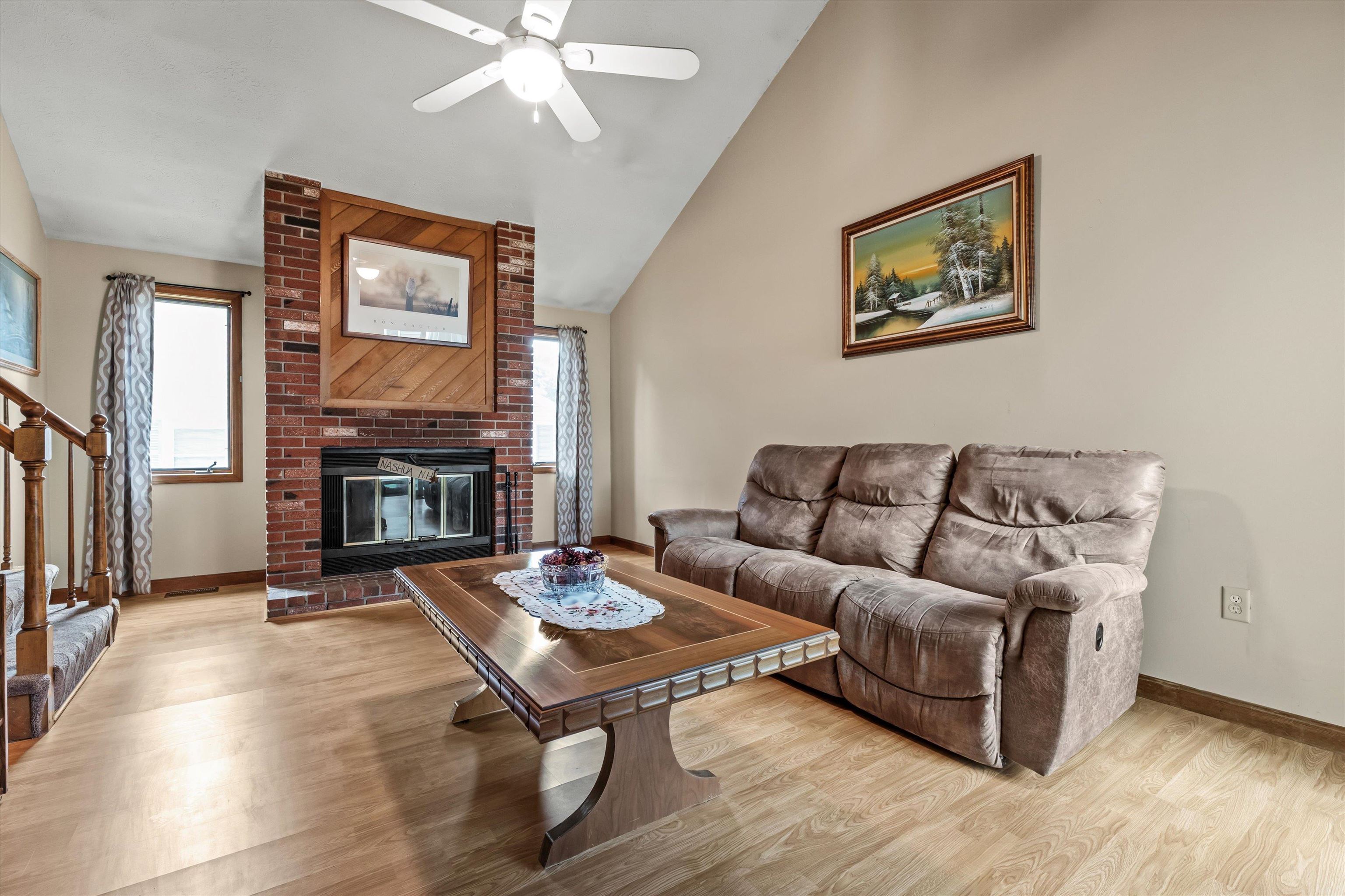 MLS 5058599: 27 Country Hill Road, Nashua NH