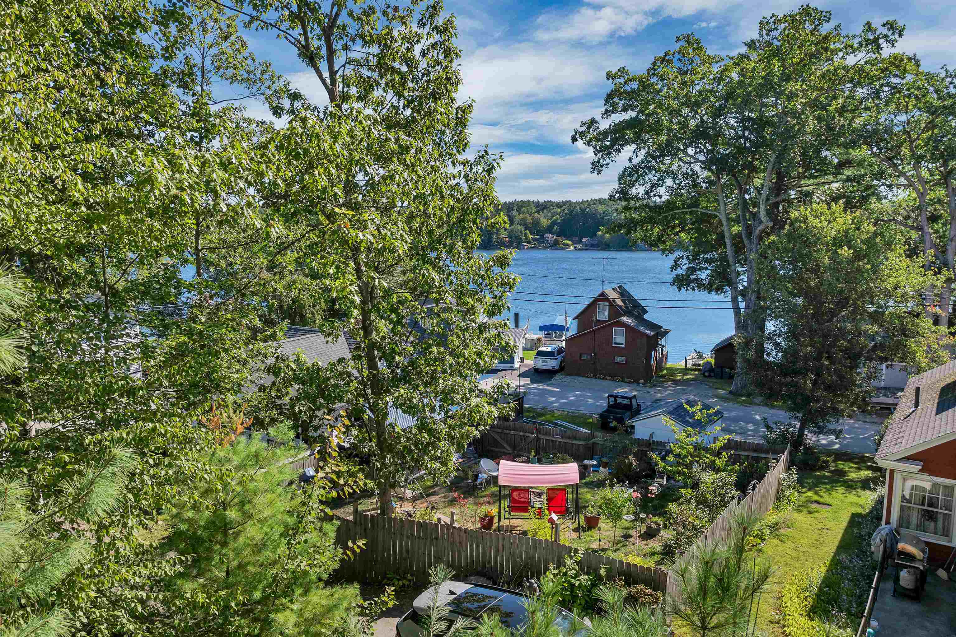 Homes for sale in Amherst, NH | 4 Milford St, Amherst, NH 03031 | MLS# 5058748