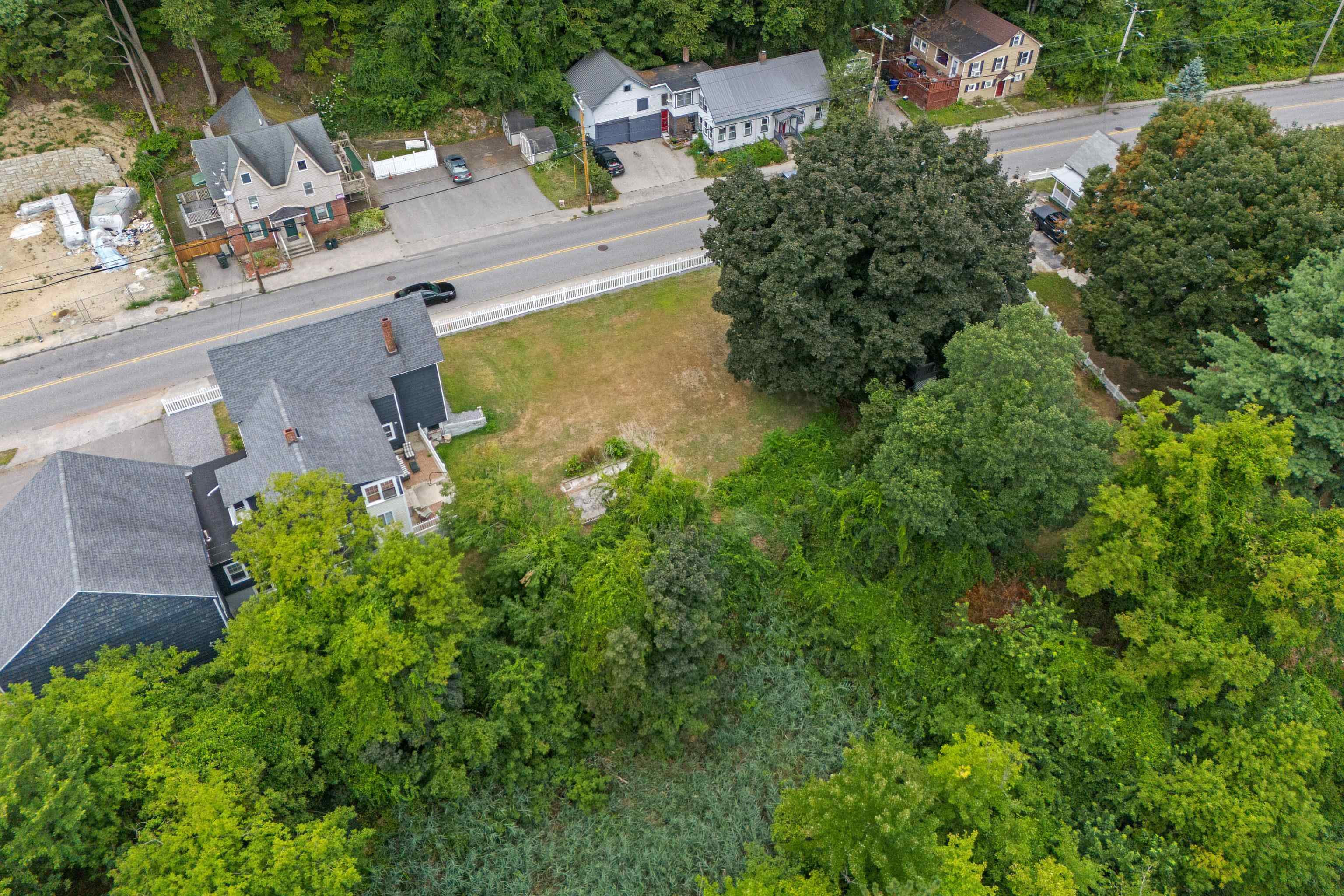 329 Front St, Manchester, NH 03102