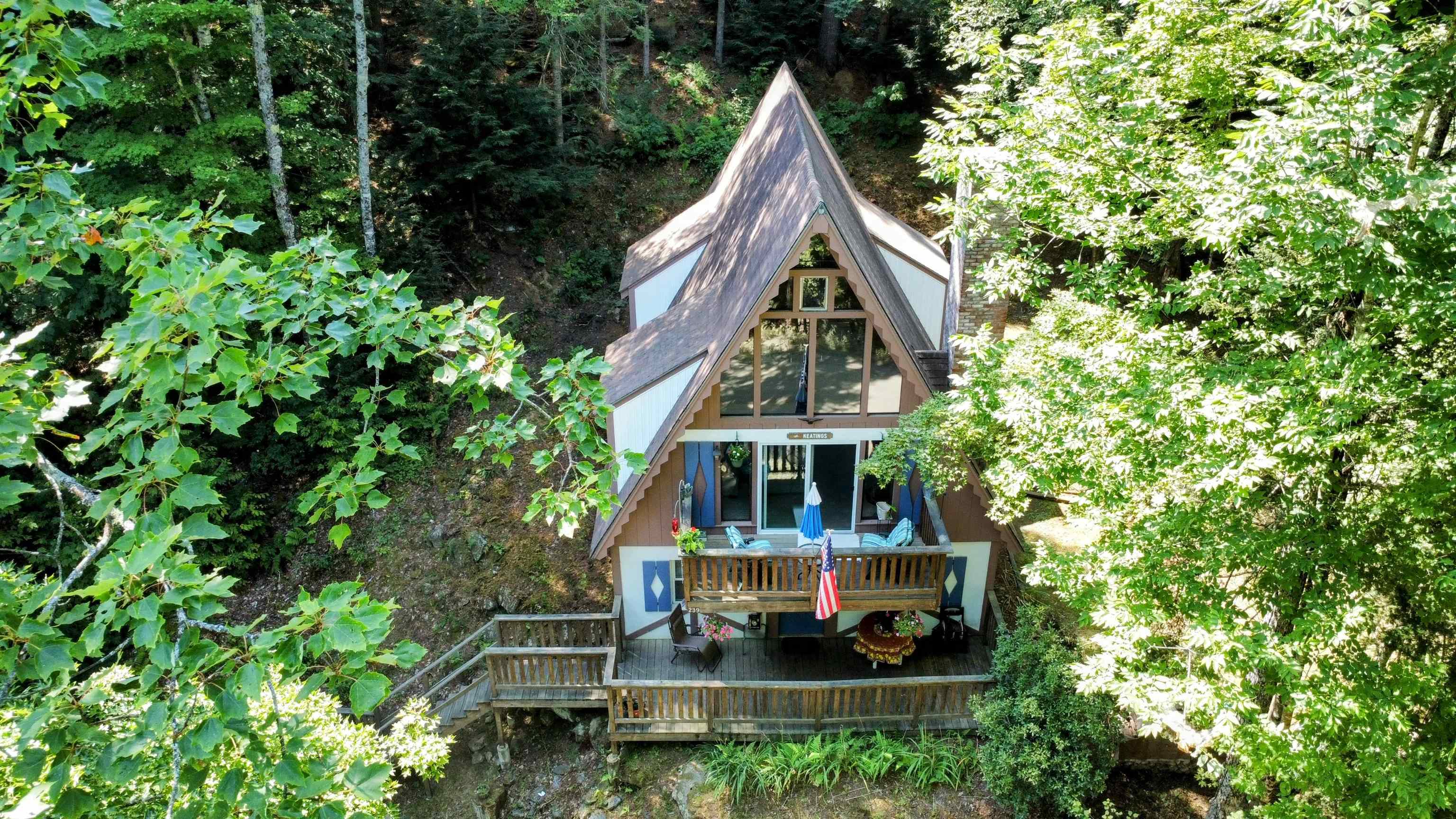 Haverhill NH Home for sale $$300,000 $280 per sq.ft.