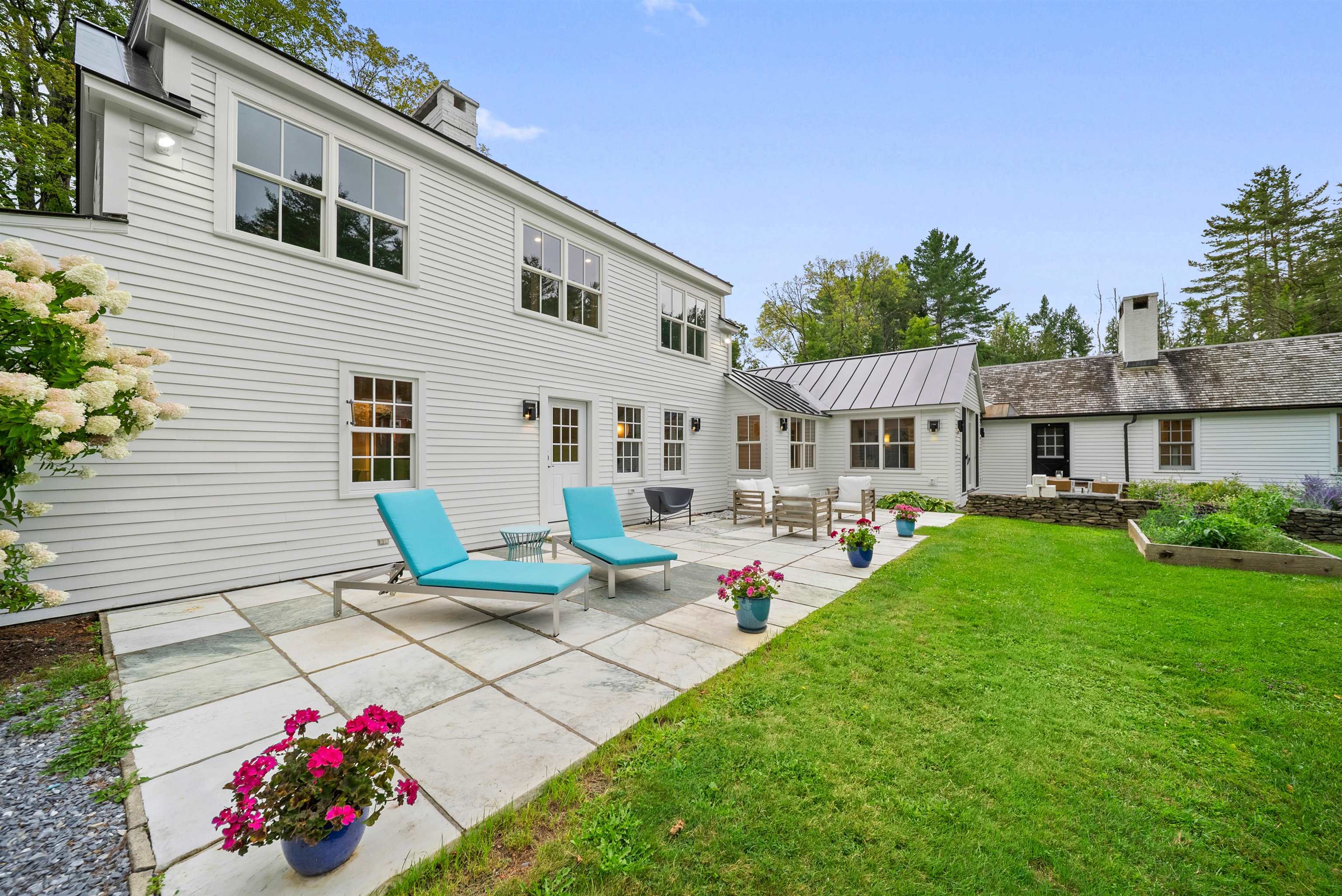 Homes for sale in Manchester, VT | 139 Prospect St, Manchester, VT 05254 | MLS# 5058891