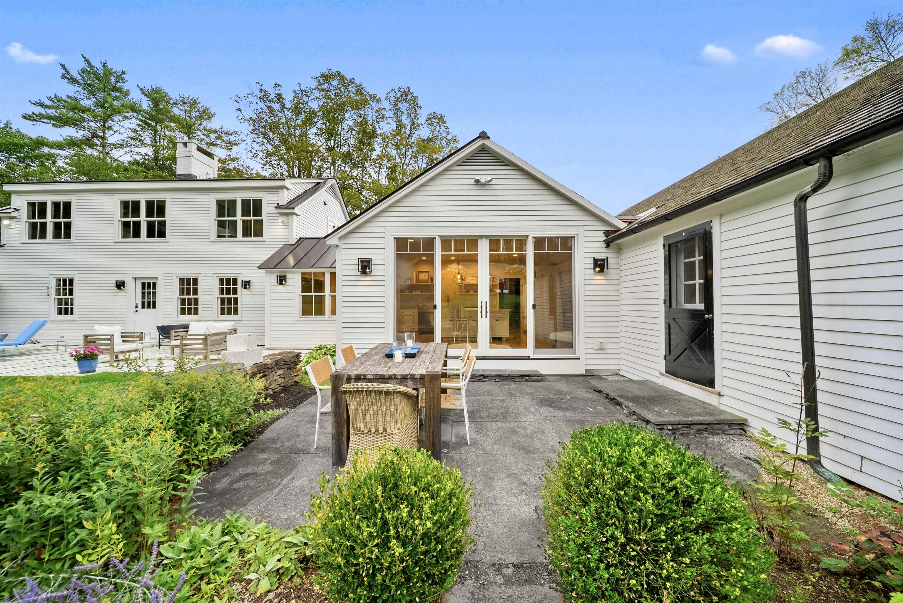 Homes for sale in Manchester, VT | 139 Prospect St, Manchester, VT 05254 | MLS# 5058891