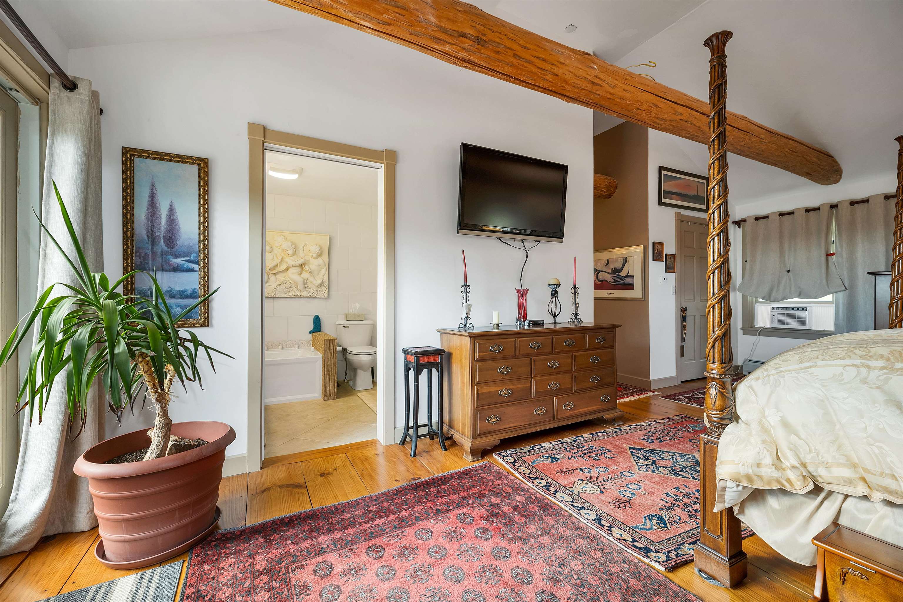 Primary looking in to primary bath